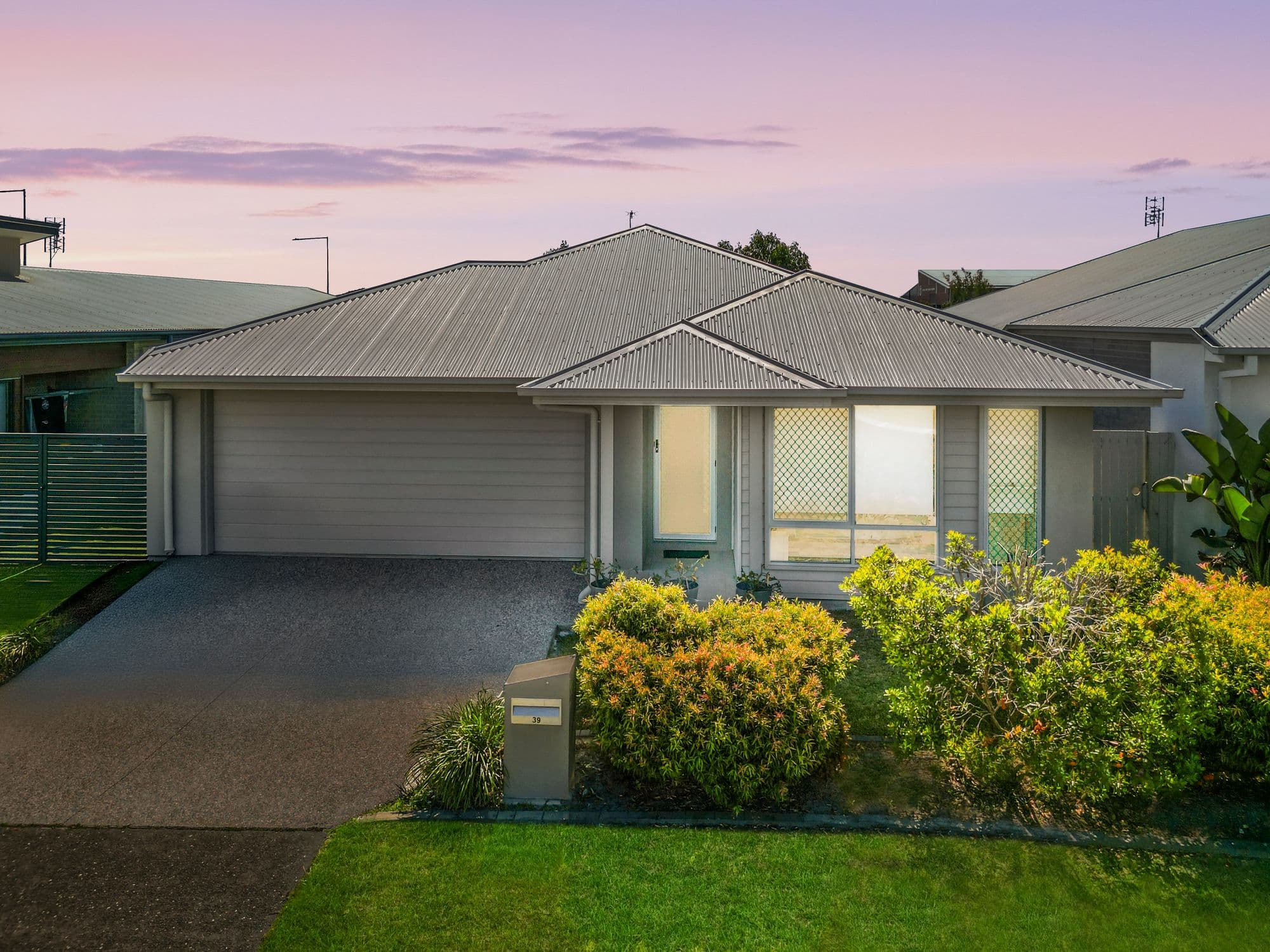 39 Benjamen Crescent, Nirimba, Nirimba — photo 1 of 5