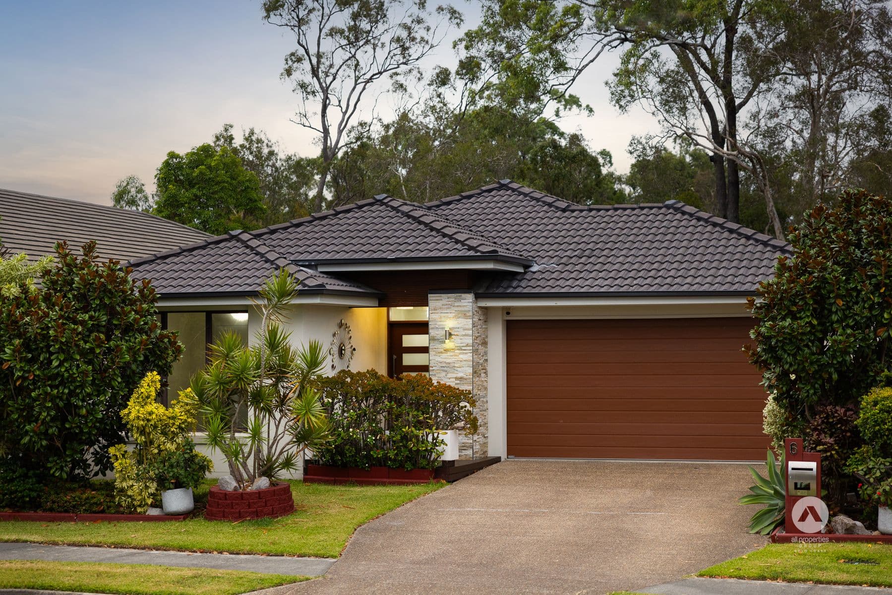 6 Bunderoo Circuit, Pimpama — photo 1 of 5