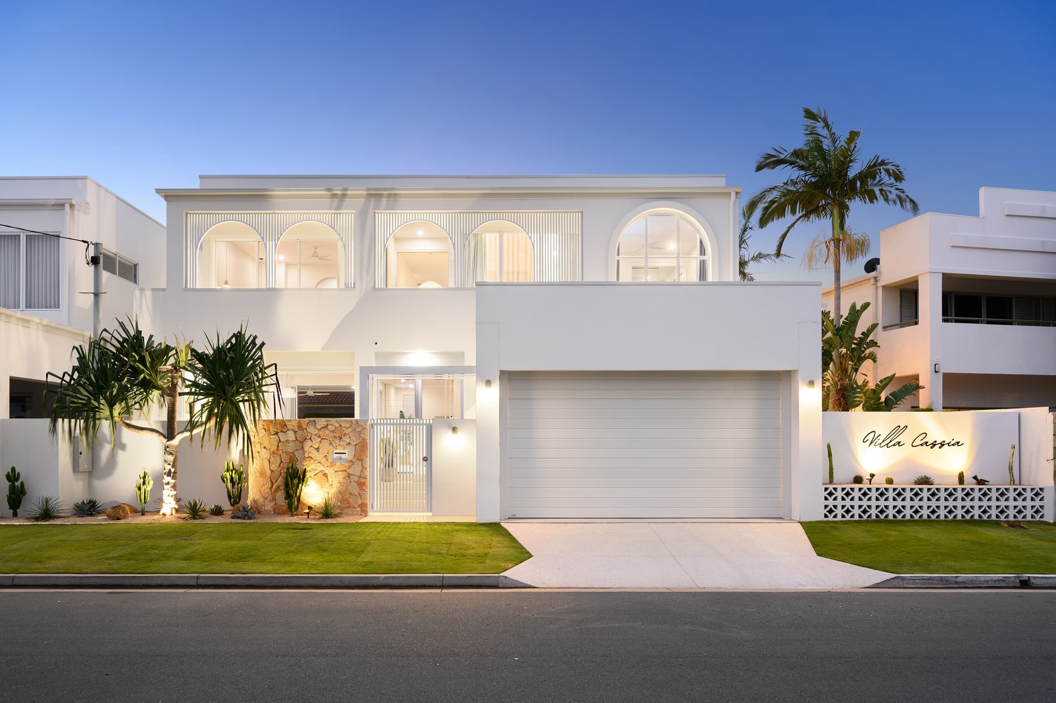 9B Cassia Street, Runaway Bay, Runaway Bay — photo 1 of 5