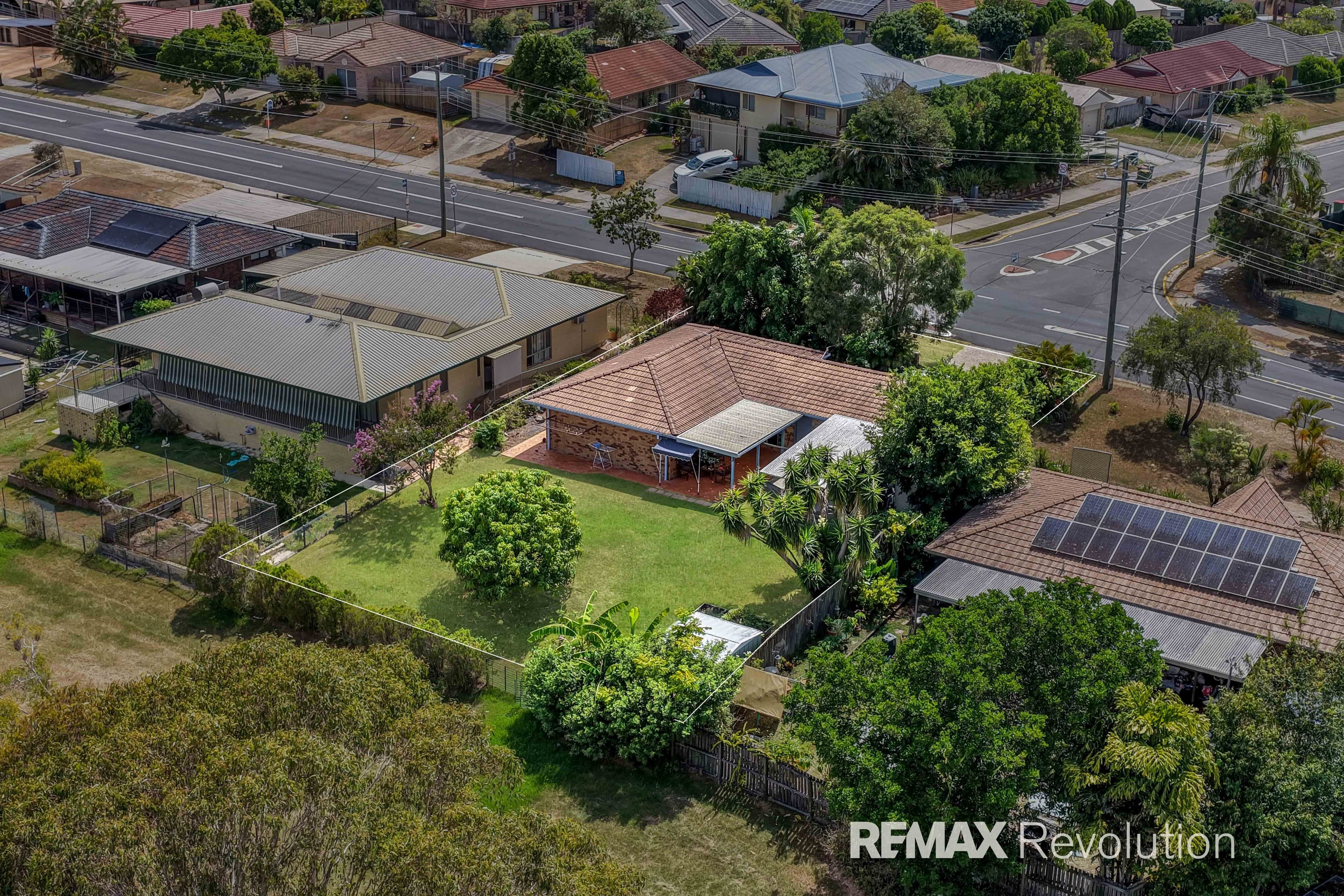 8 Edinburgh Drive, Bethania, Bethania — photo 1 of 5