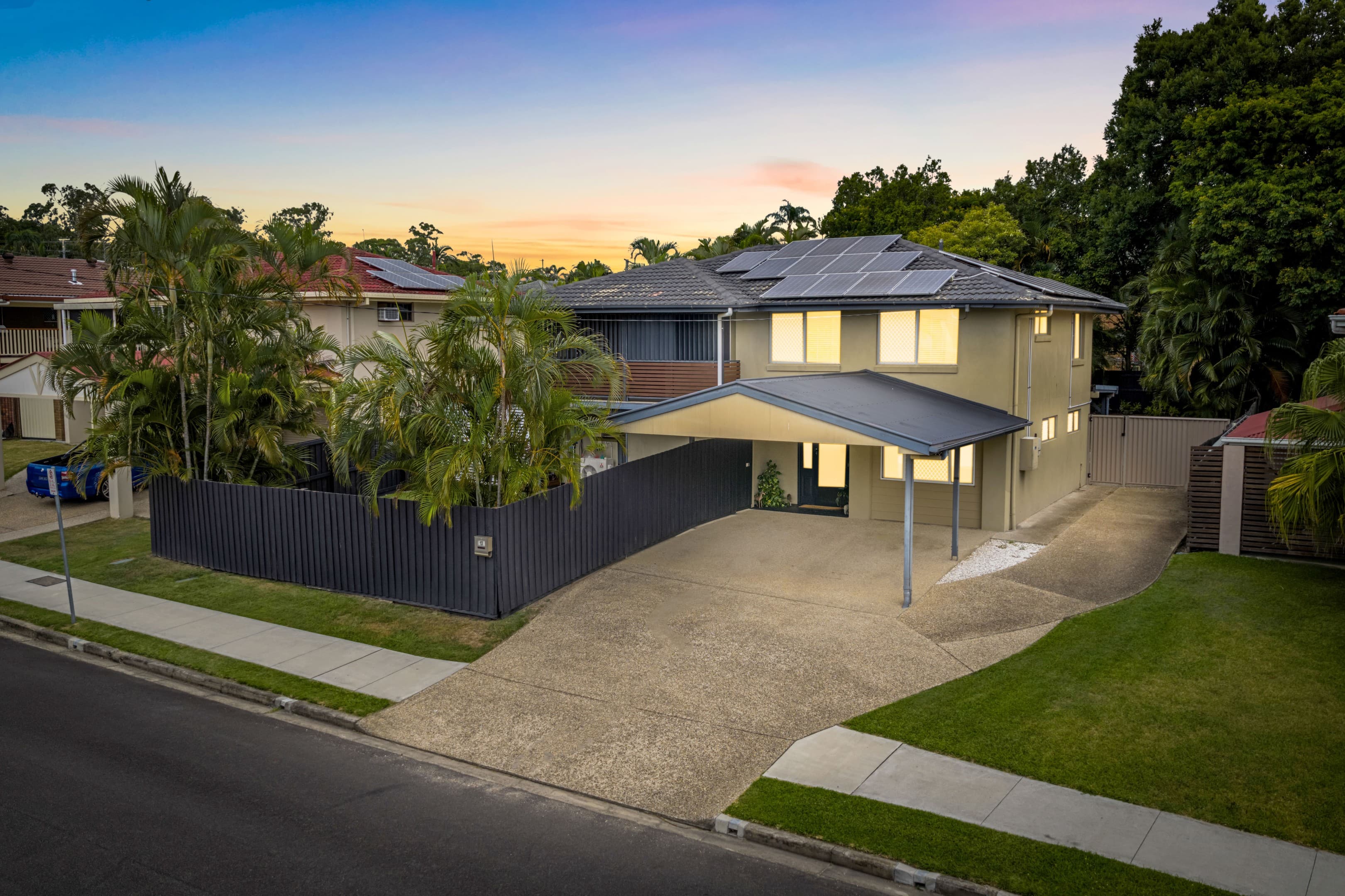 13 Hampshire Terrace, Albany Creek - Image 1