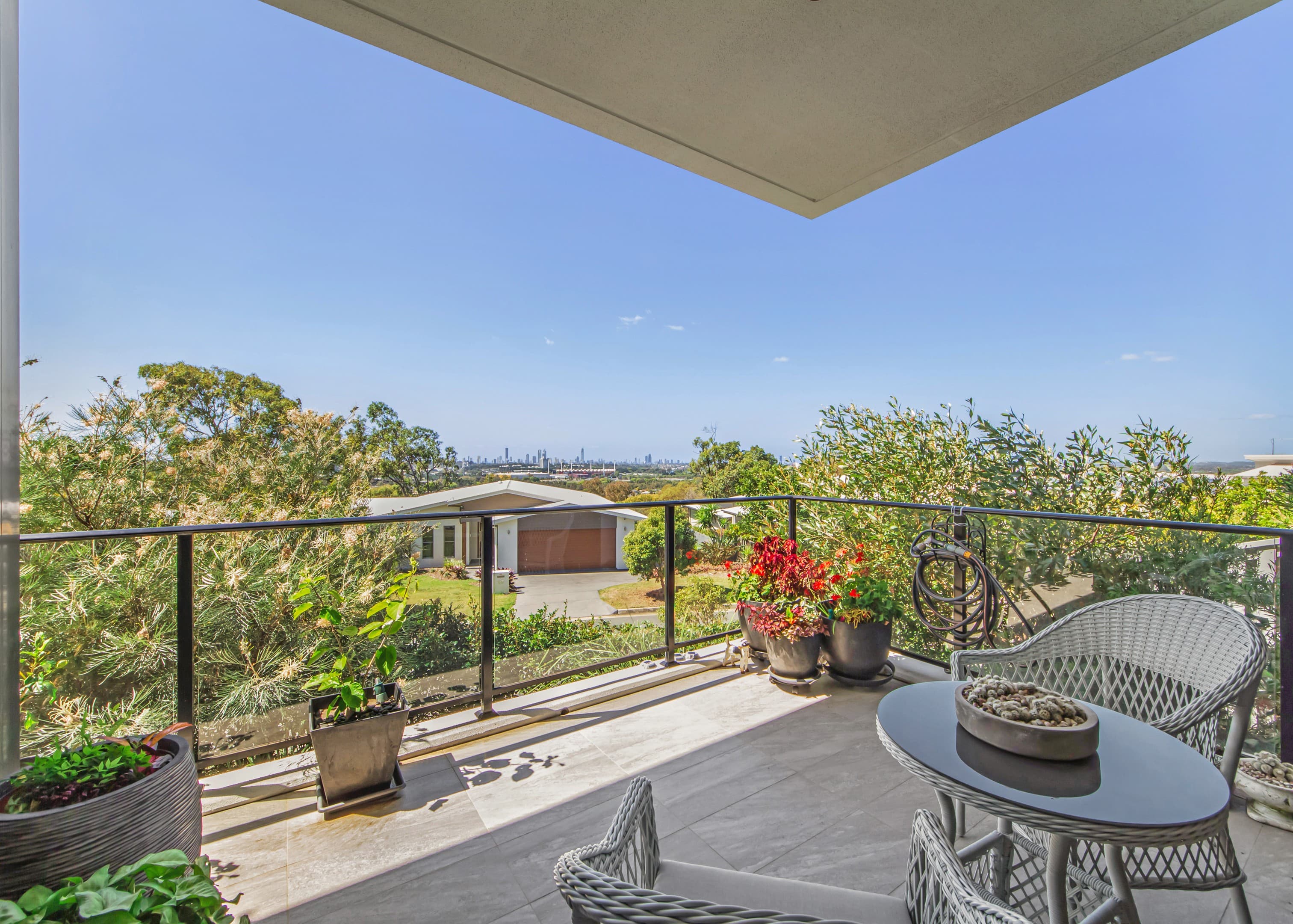 27/34 John Francis Drive, Carrara - Image 1