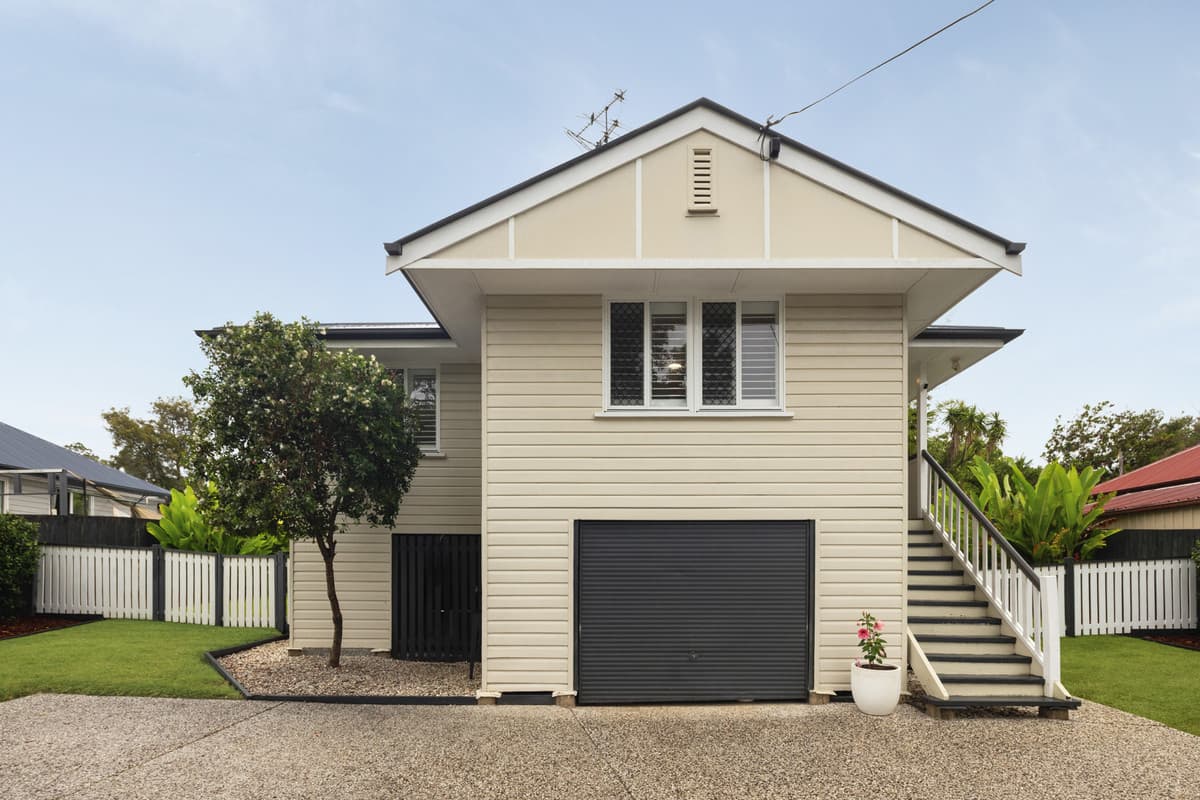 22 Pond Street, Mount Gravatt East, Mount Gravatt East — photo 1 of 5