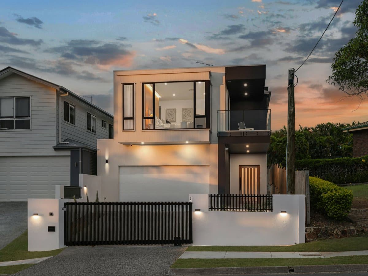 44 Wynne Street, Sunnybank Hills — photo 1 of 5