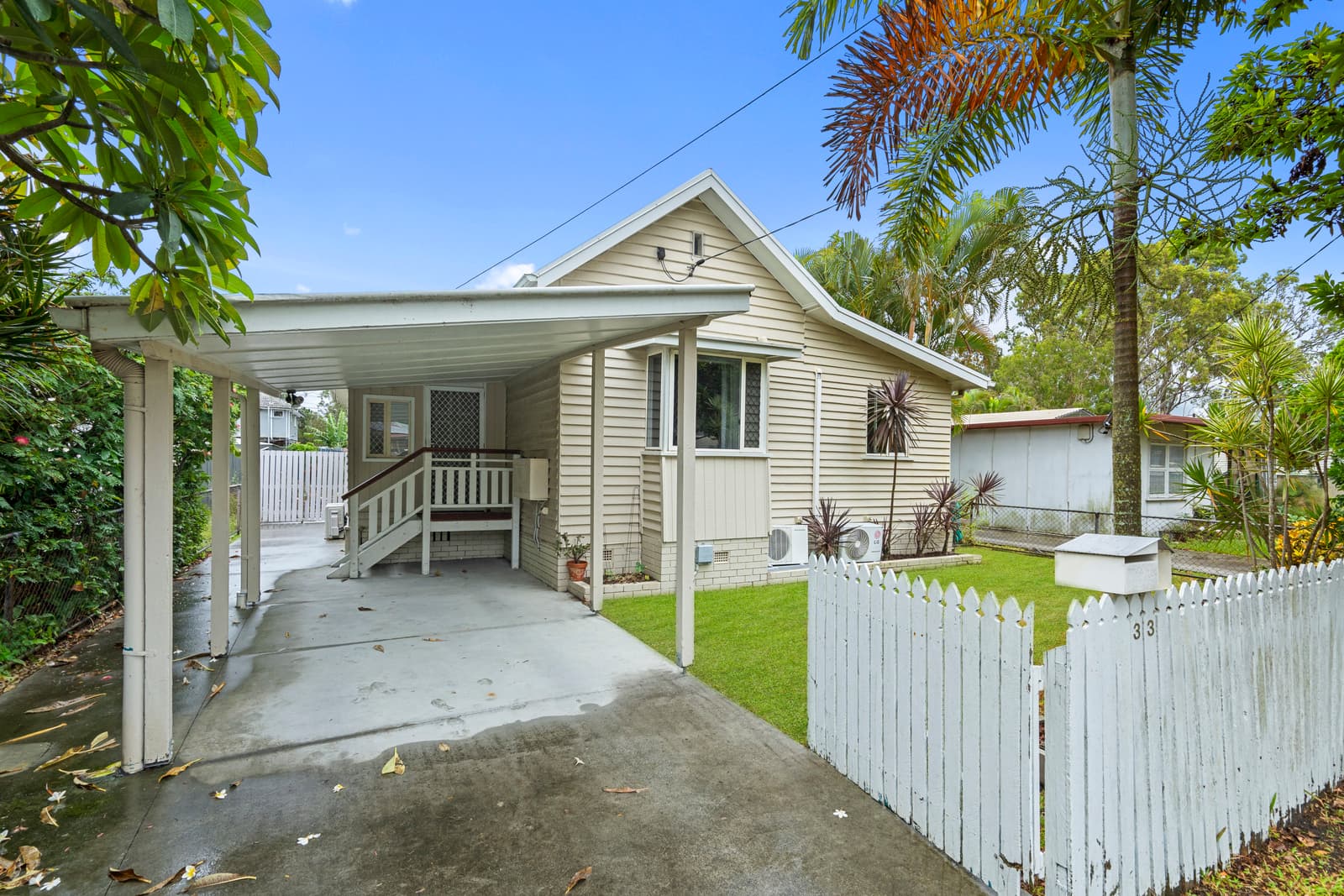 33 Lyndhurst Road, Boondall, Boondall — photo 1 of 5