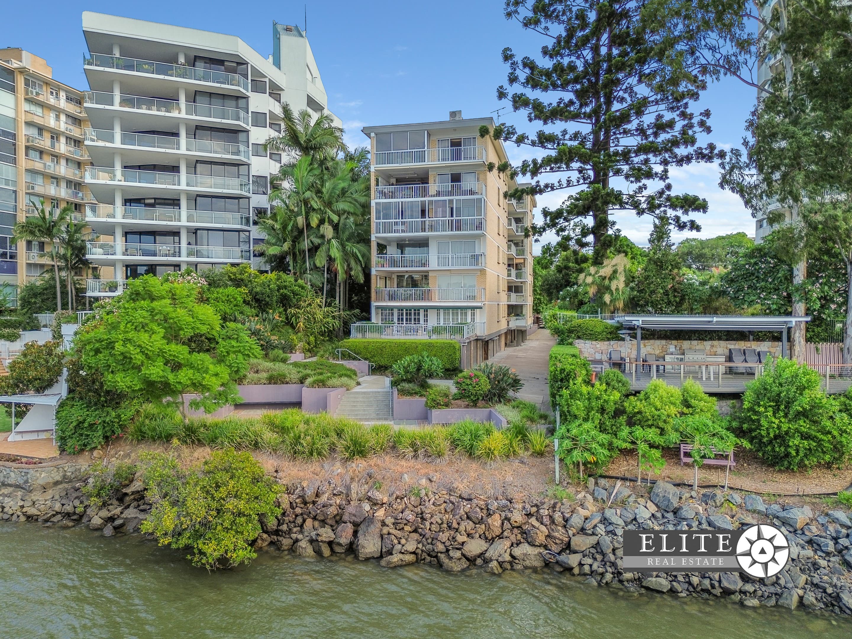 3/82 Macquarie Street, St Lucia - Image 1