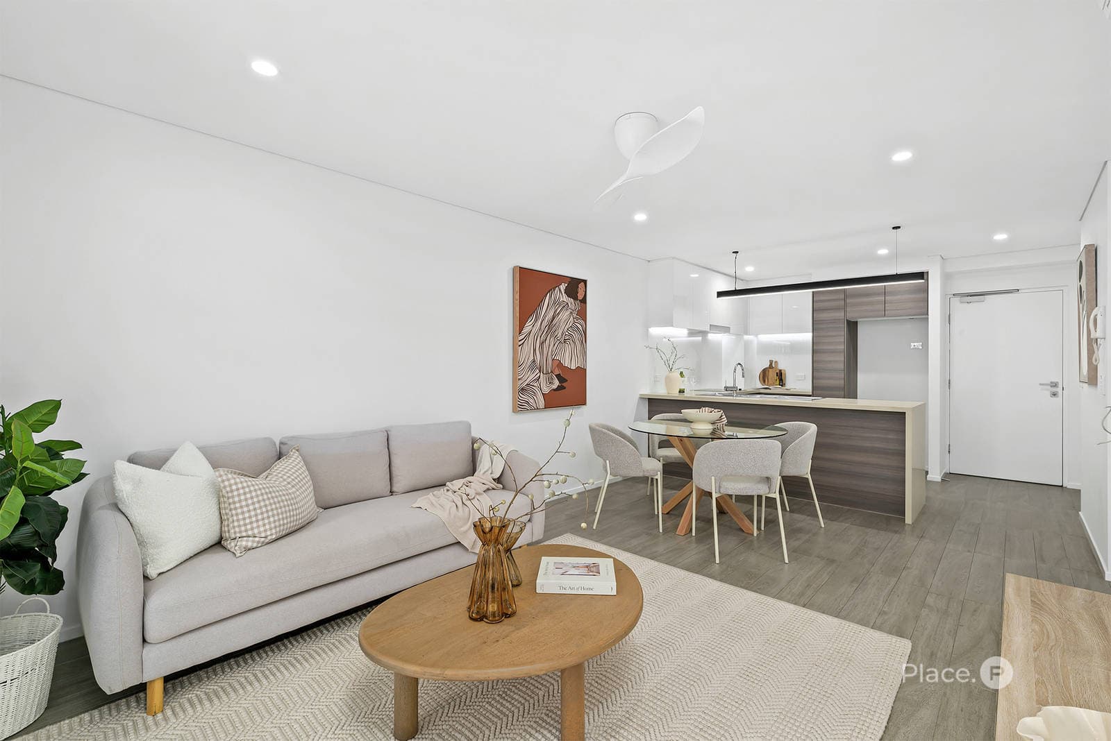 331/38 Gladys Street, Stones Corner, Stones Corner — photo 1 of 5