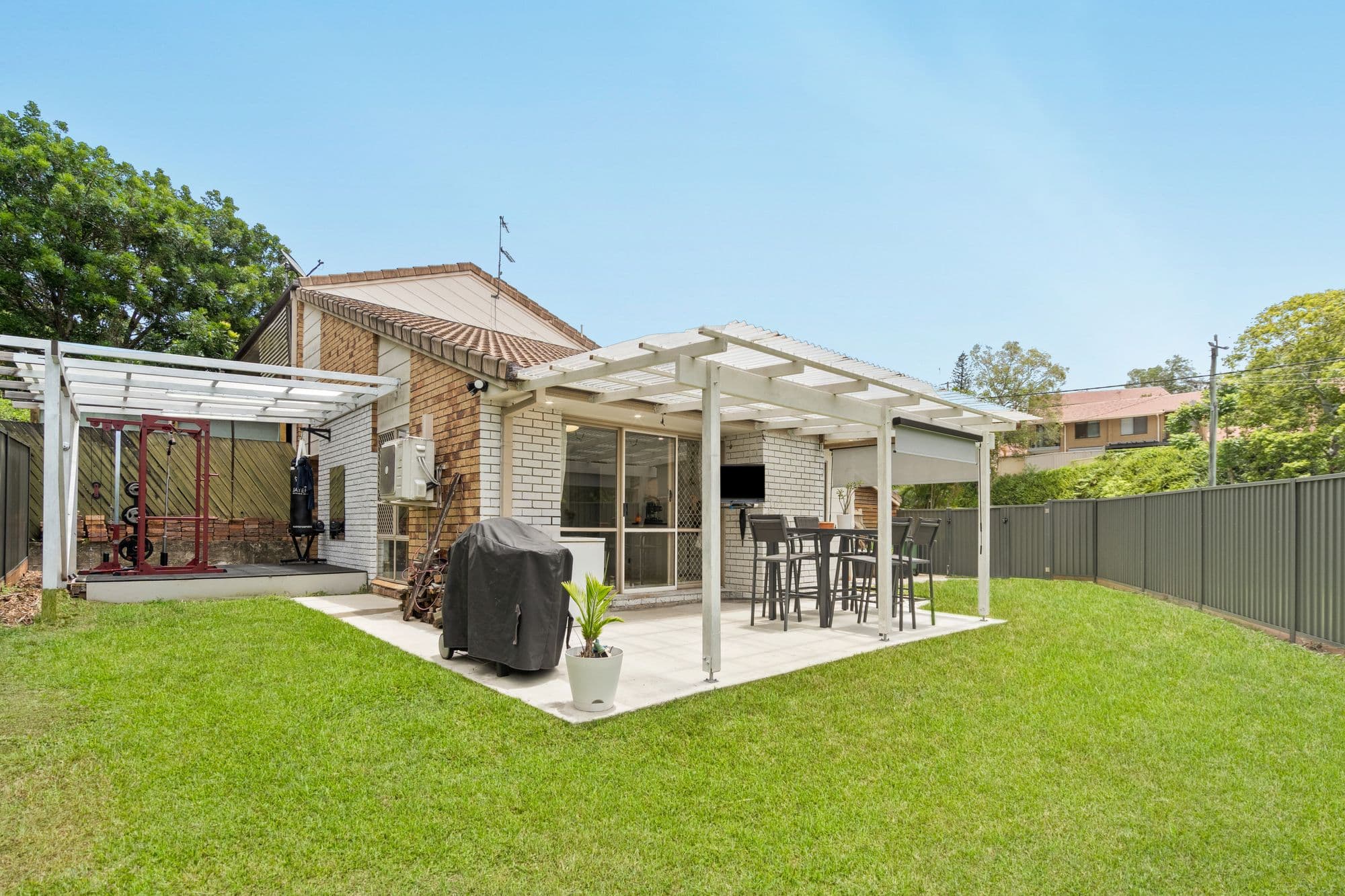 1/2 Parkridge Drive, Molendinar — photo 1 of 5