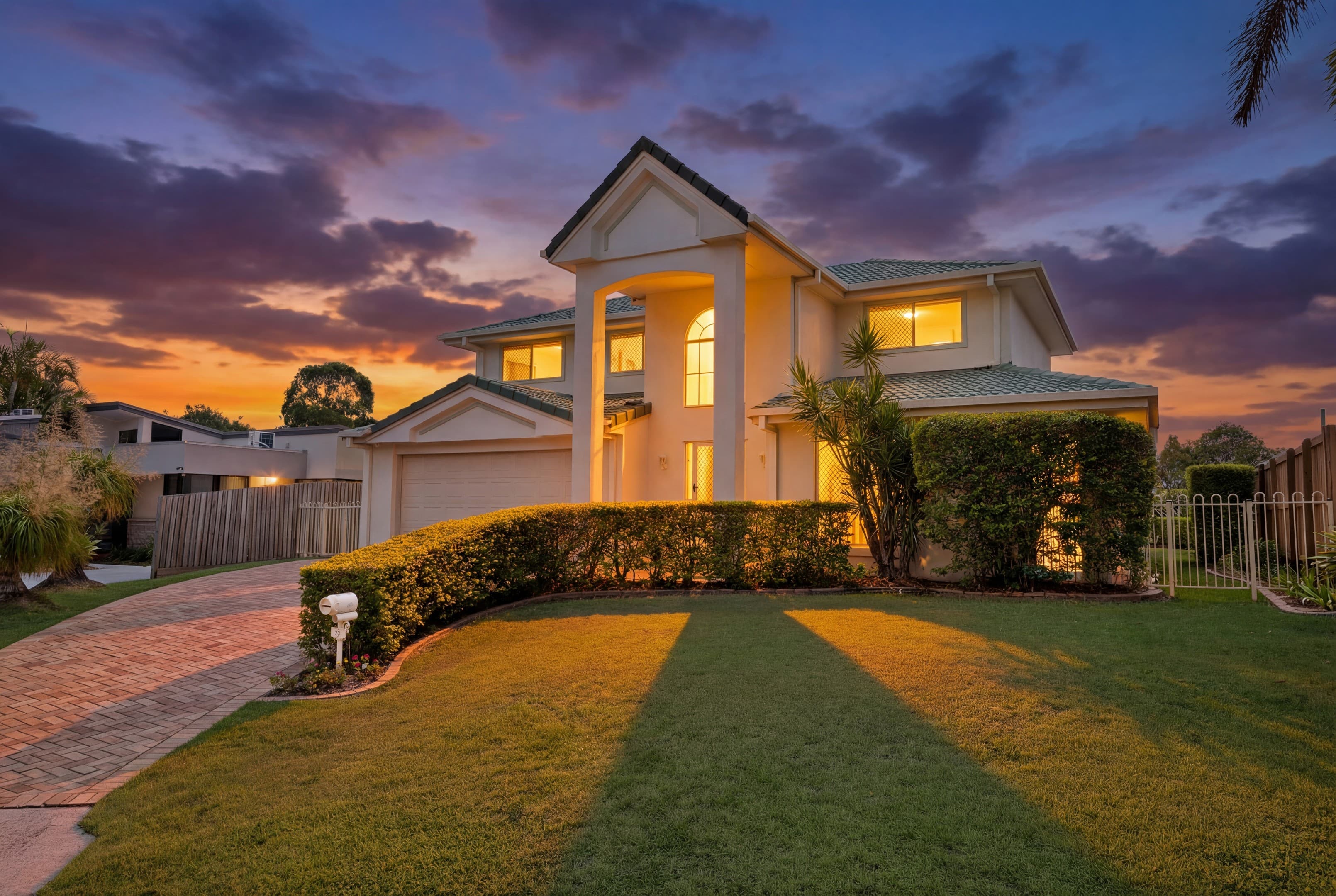 73 Robtrish Street, Manly West, Manly West — photo 1 of 5