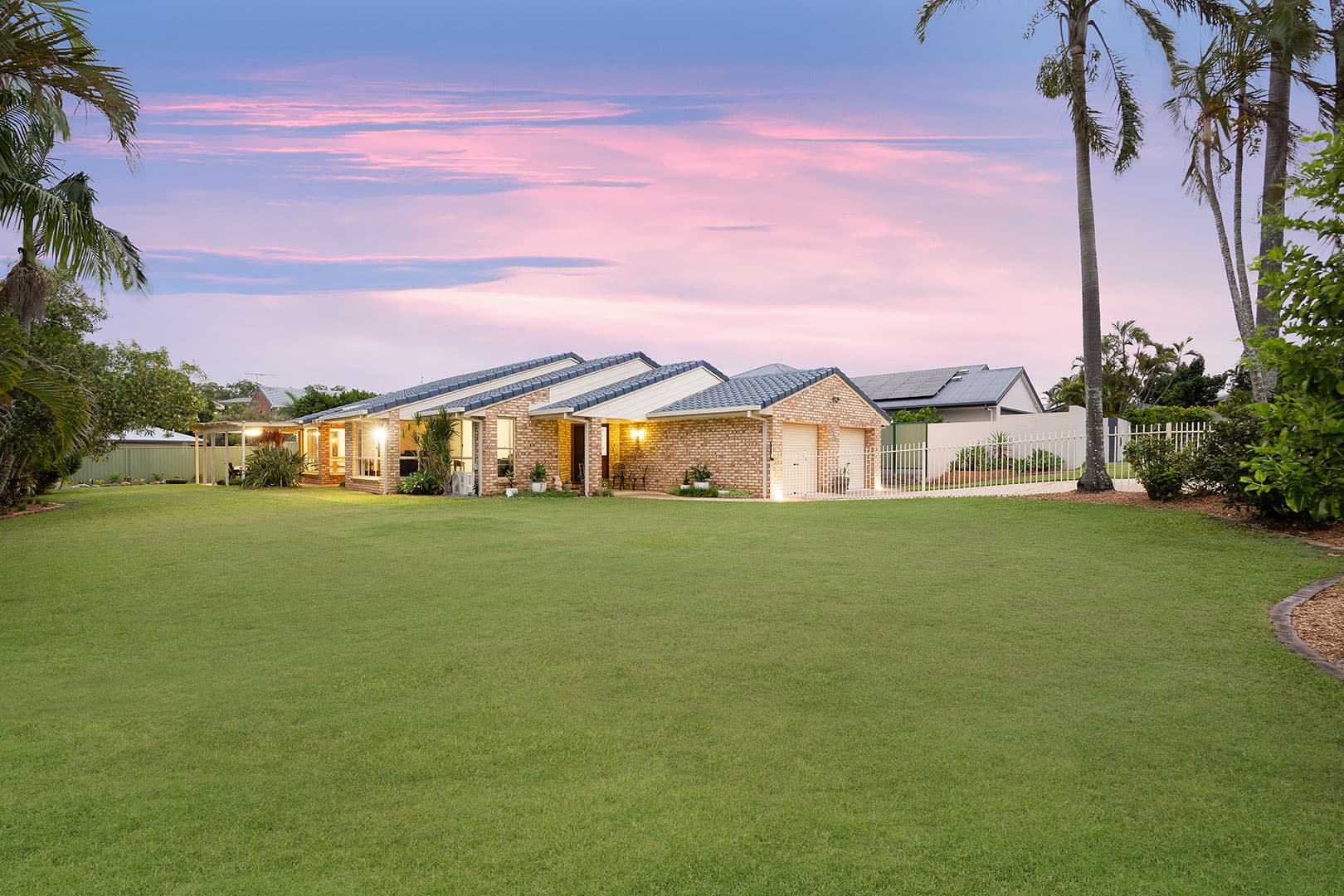 12 Eastwood Place, Mcdowall, McDowall — photo 1 of 5