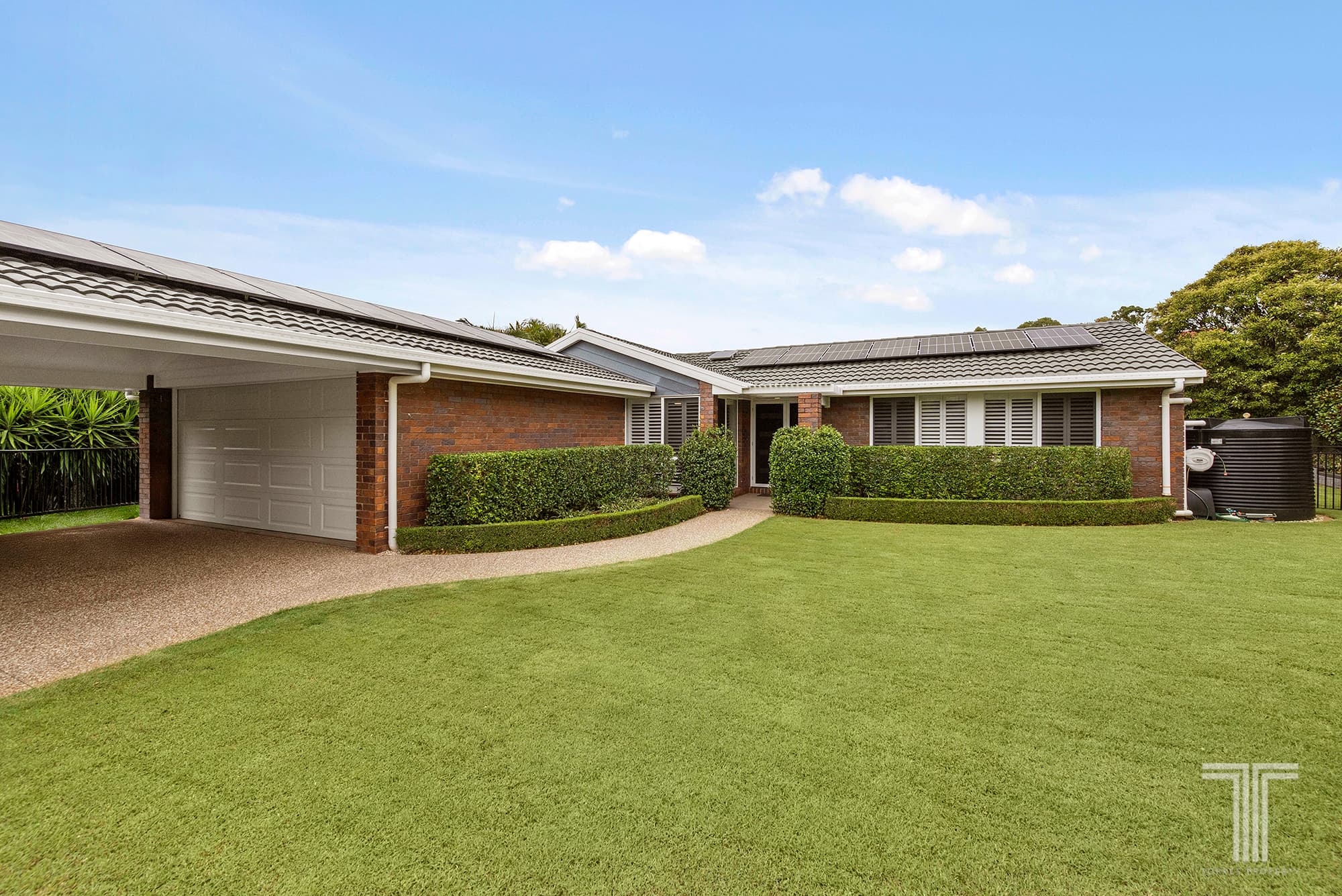 3 Mannersley Street, Carindale, Carindale — photo 1 of 5