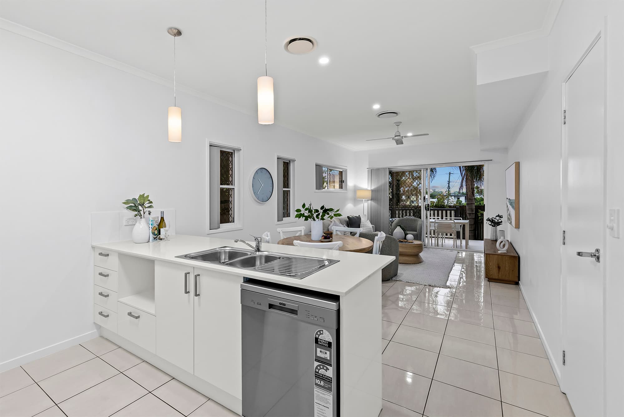 1/15 Burdekin Street, Gaythorne, Gaythorne — photo 1 of 5