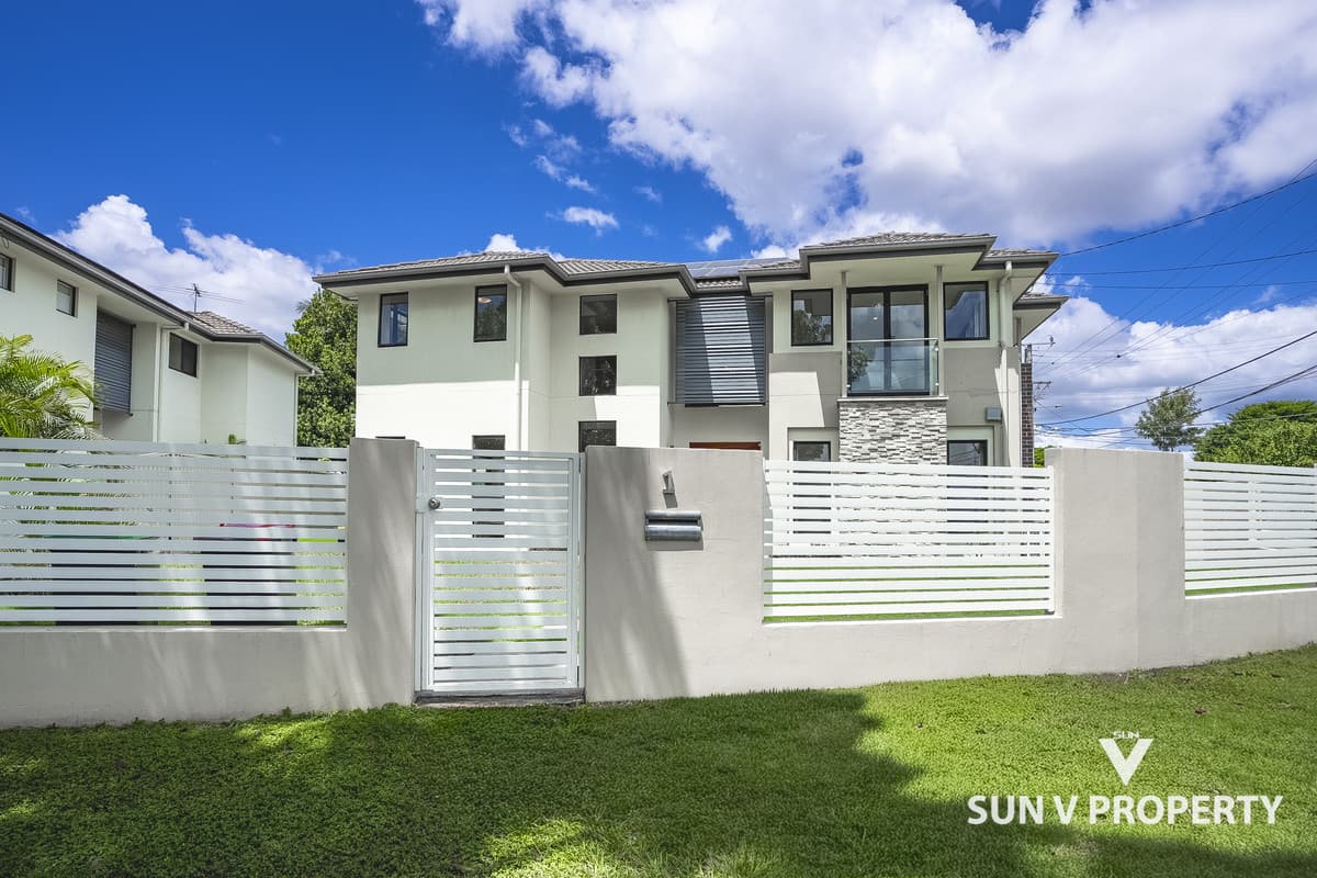 1 Arcoona Street, Sunnybank, Sunnybank — photo 1 of 5