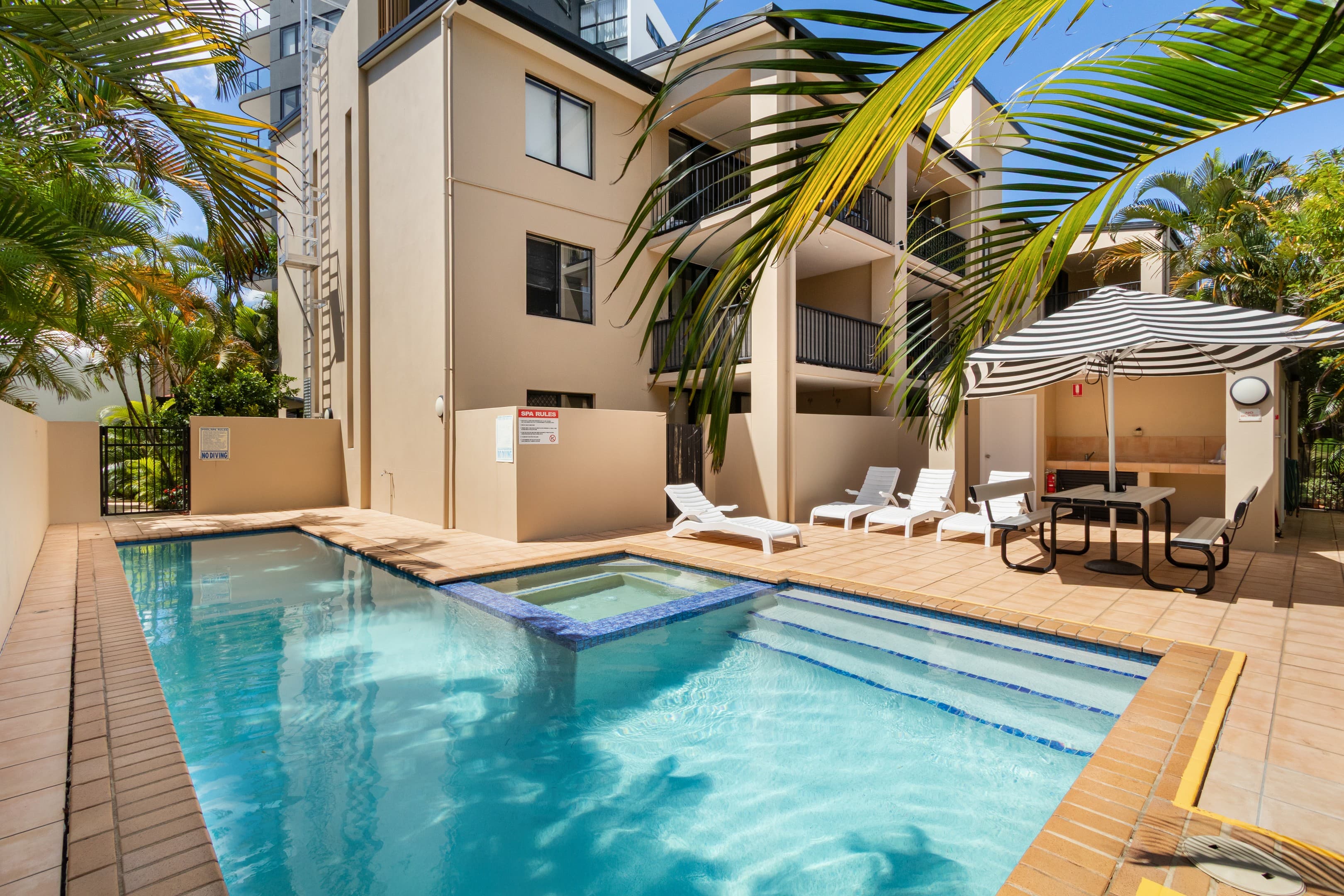 15/4 Mawarra Street, Palm Beach - Image 1