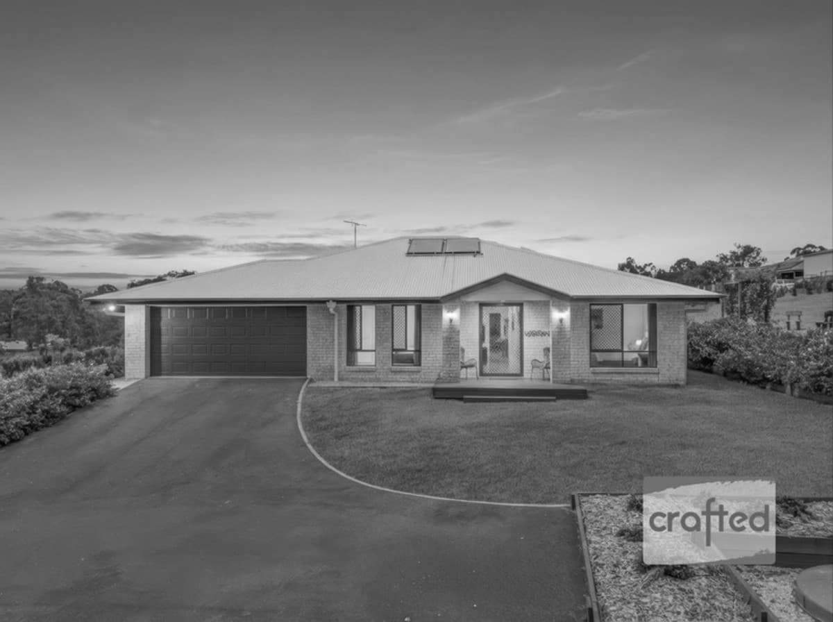 26 Bushlark Place, Greenbank, Greenbank — photo 1 of 5