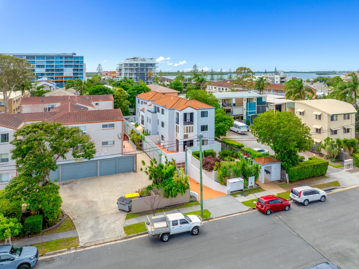 5/5 Loder Street, Biggera Waters - Image 1
