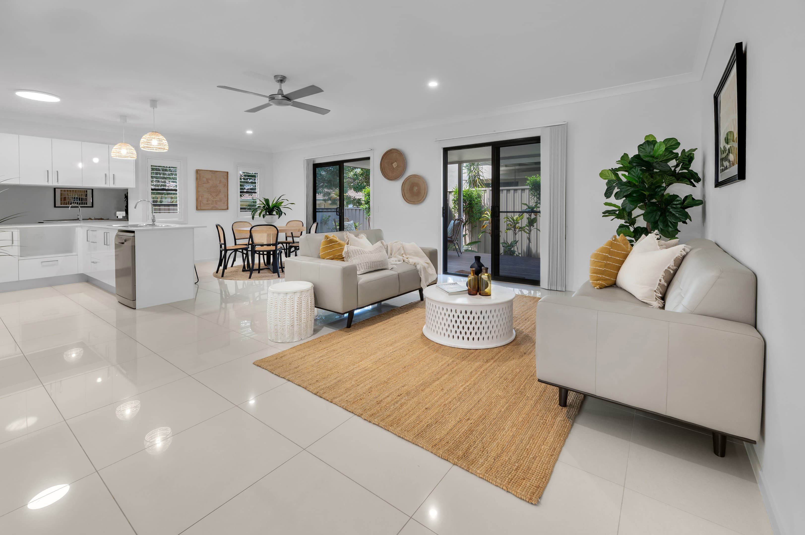 4/206 Nerang Road, Southport, Southport — photo 1 of 5