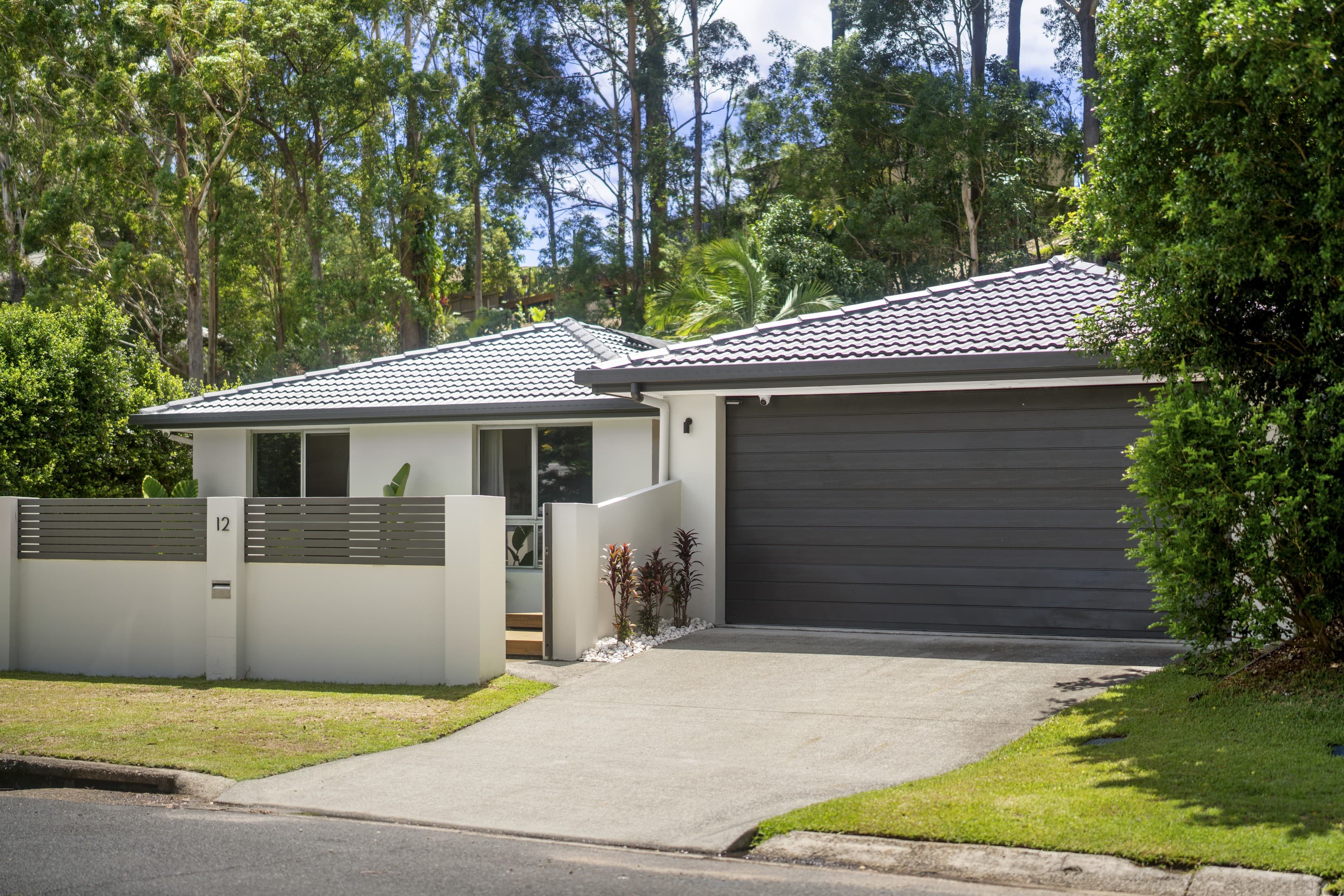 12 Fatsia Court, Elanora, Elanora — photo 1 of 5