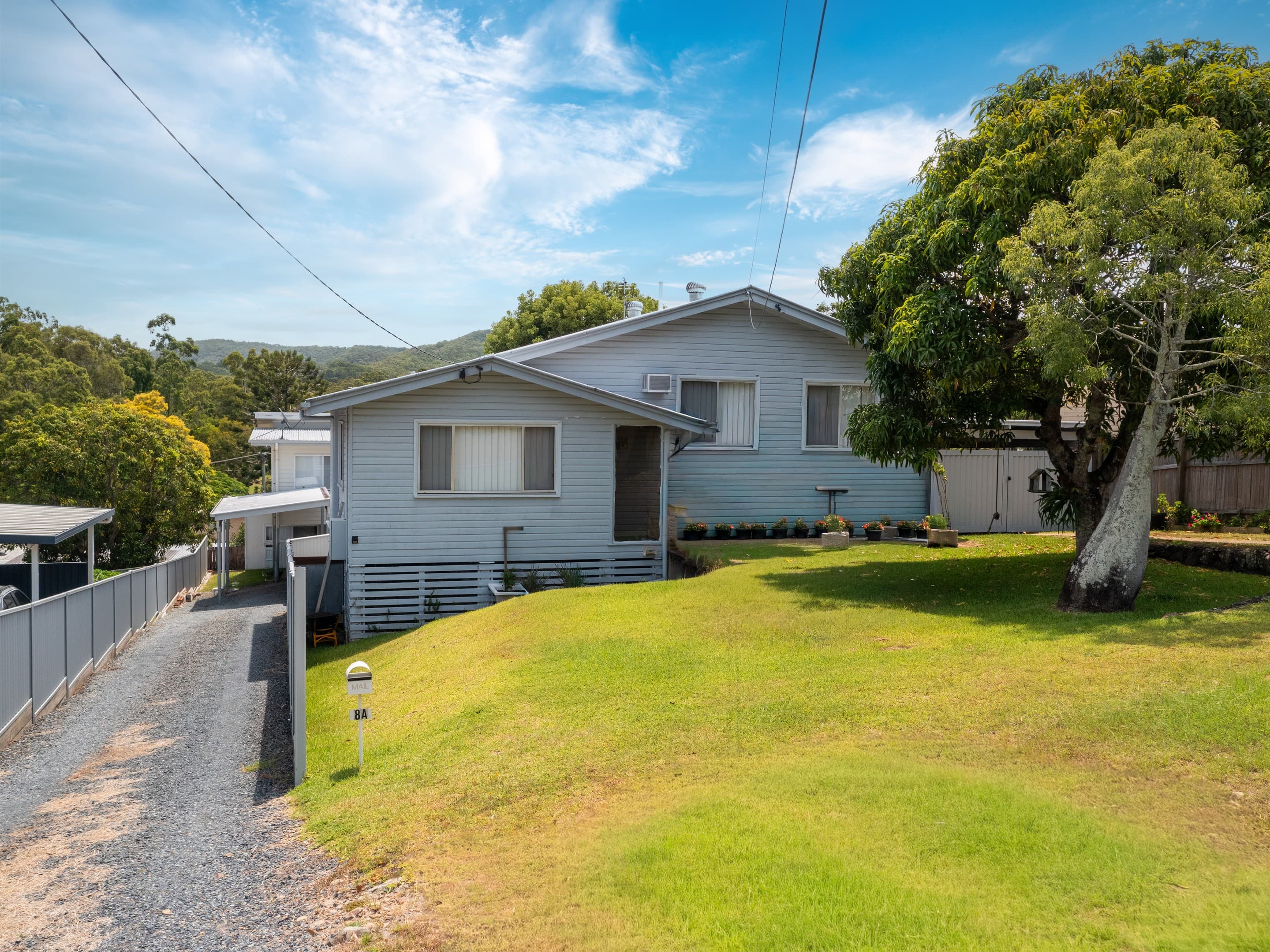 8 Tenalga Street, Nerang — photo 1 of 5