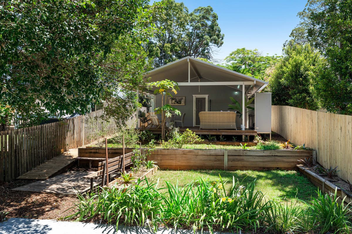 36 Frederick Street, Wellington Point, Wellington Point — photo 1 of 5