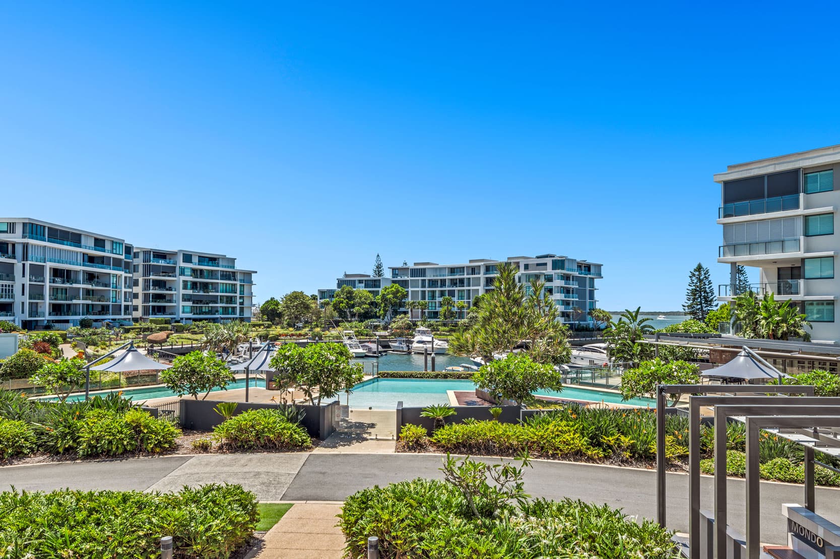 3204/323 Bayview Street, Hollywell - Image 1