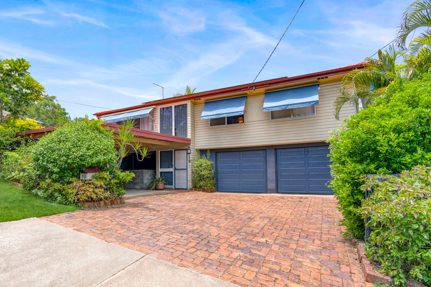 10 Balmore Street, Indooroopilly, Indooroopilly — photo 1 of 5