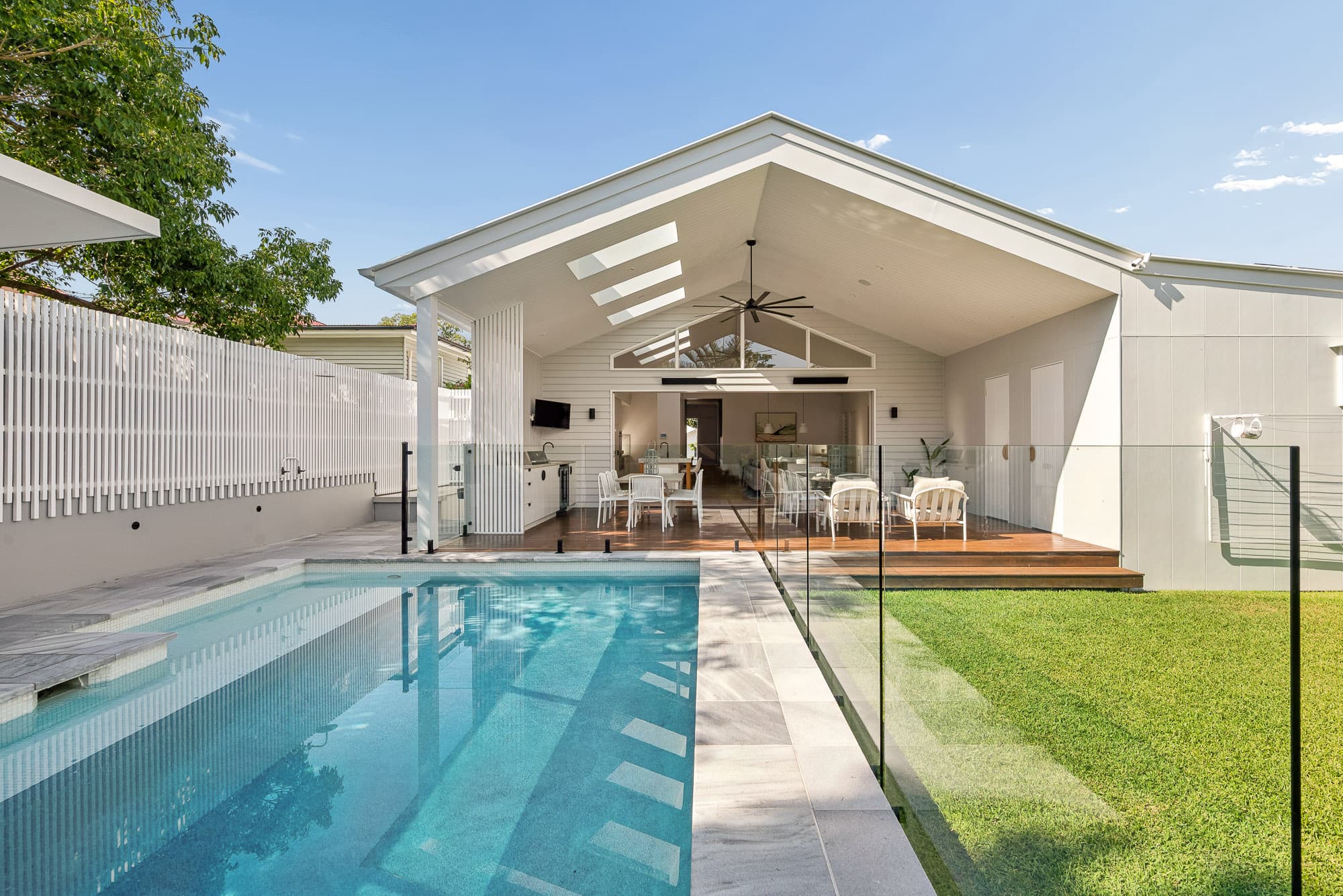 45 Saint Vincent Street, Ashgrove — photo 1 of 5