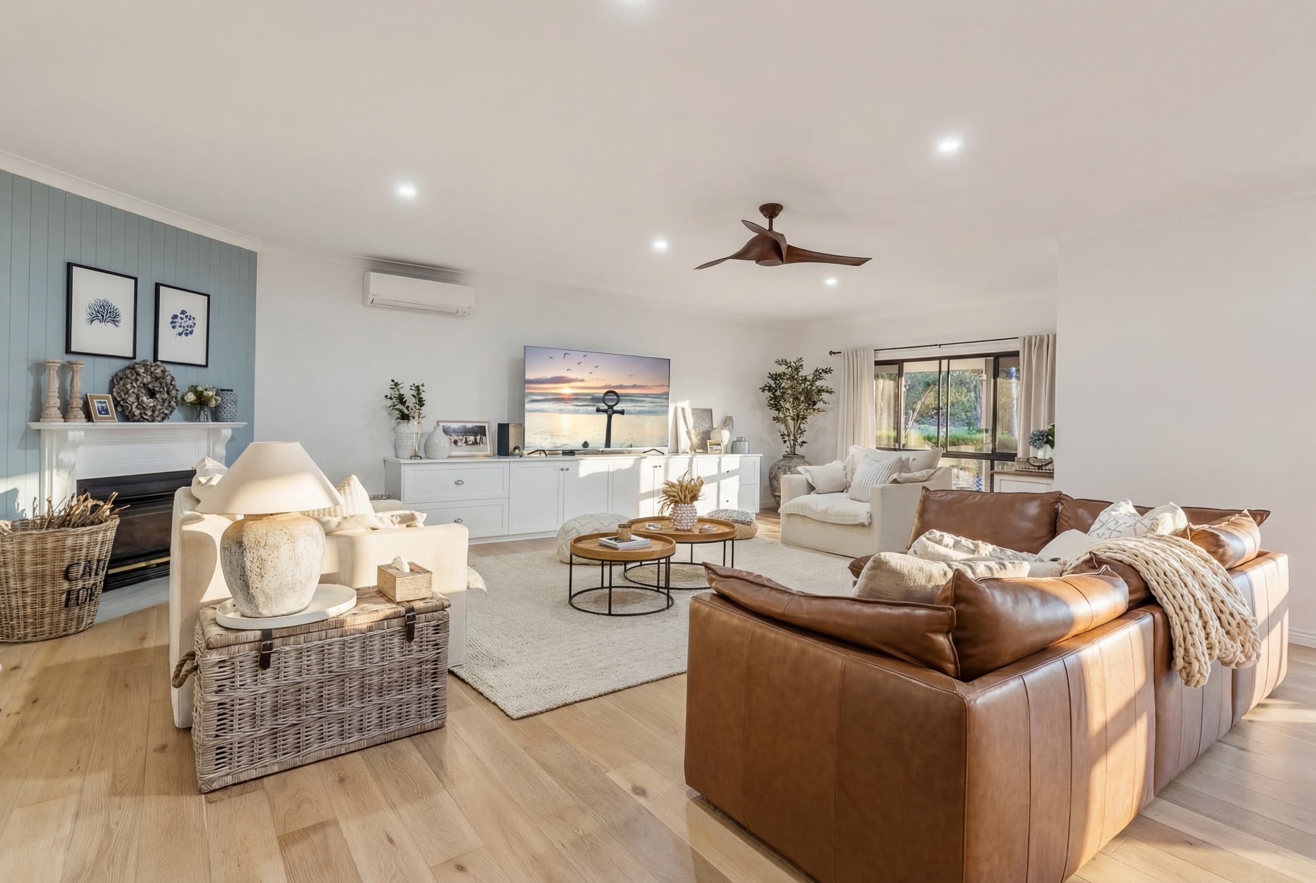 34-36 Lydford Close, Bonogin — photo 3 of 5