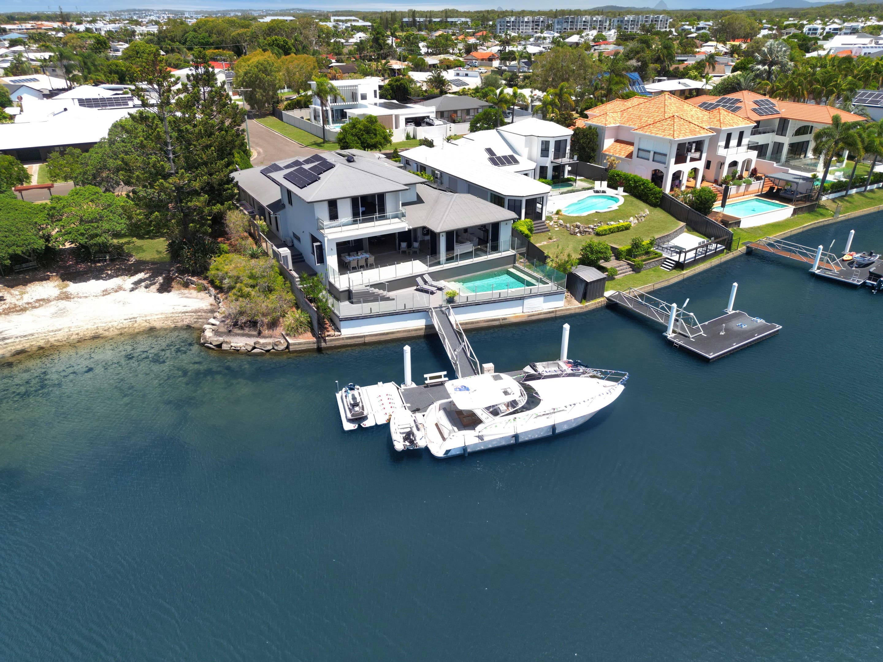 114 Sunbird Chase, Parrearra, Parrearra — photo 1 of 5