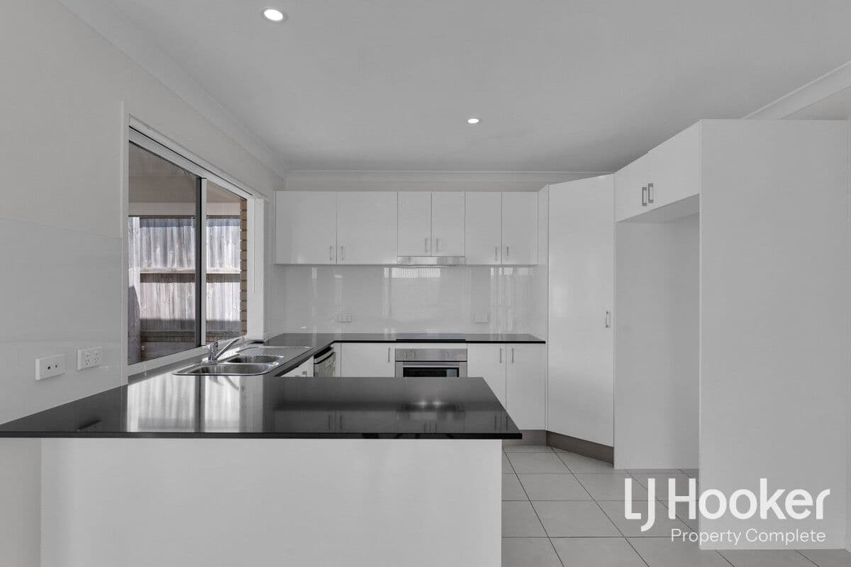 12 Sandell Street, Yarrabilba, Yarrabilba — photo 1 of 5
