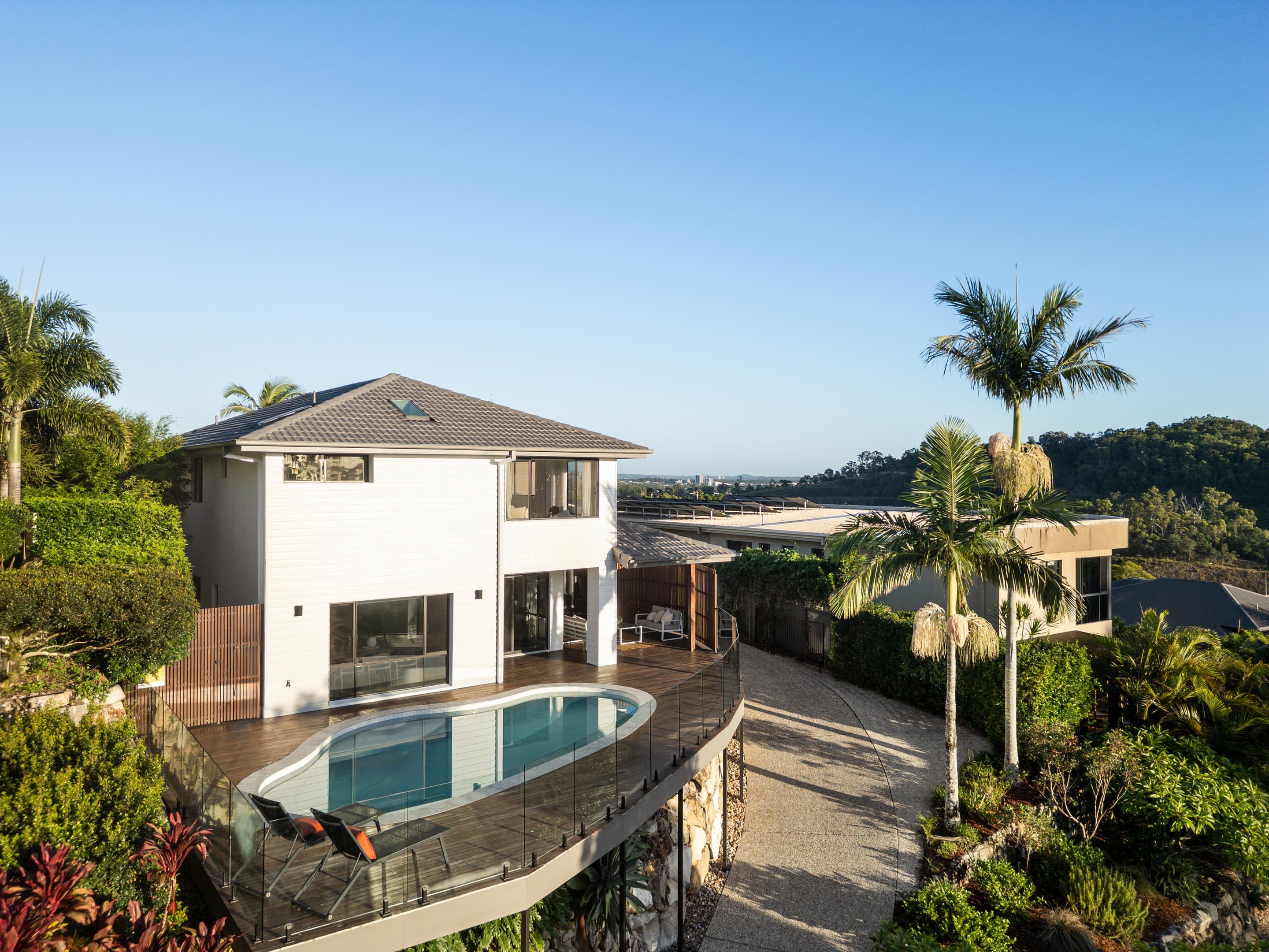 38 Sky Royal Terrace, Burleigh Heads - Image 1