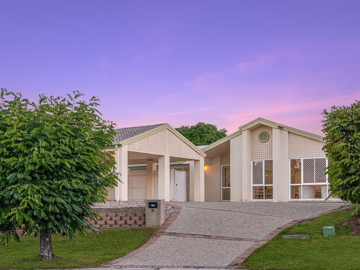 11 Innes Place, Middle Park - Image 1