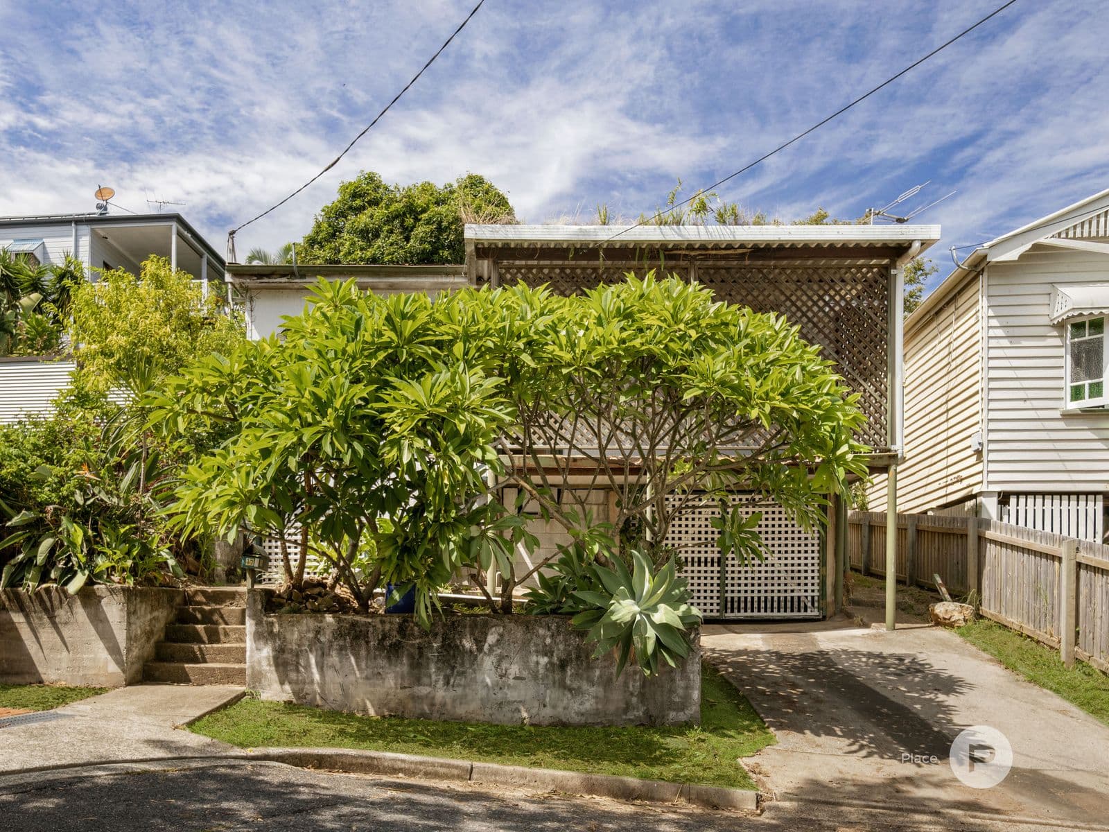 17 Water Street, Red Hill, Red Hill — photo 1 of 5
