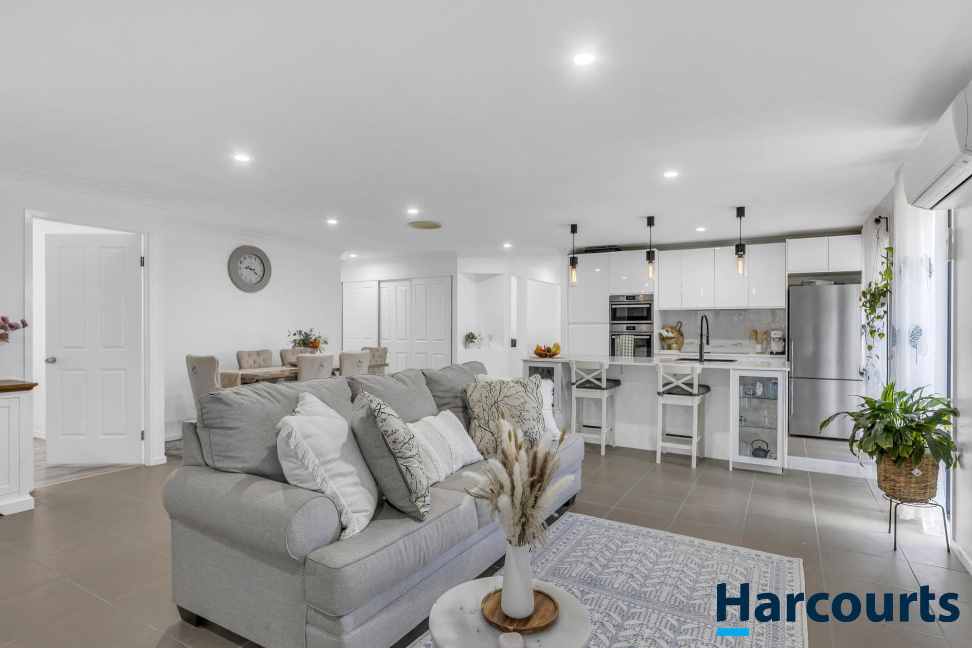 7 Tropical Drive, Forest Lake - Image 1