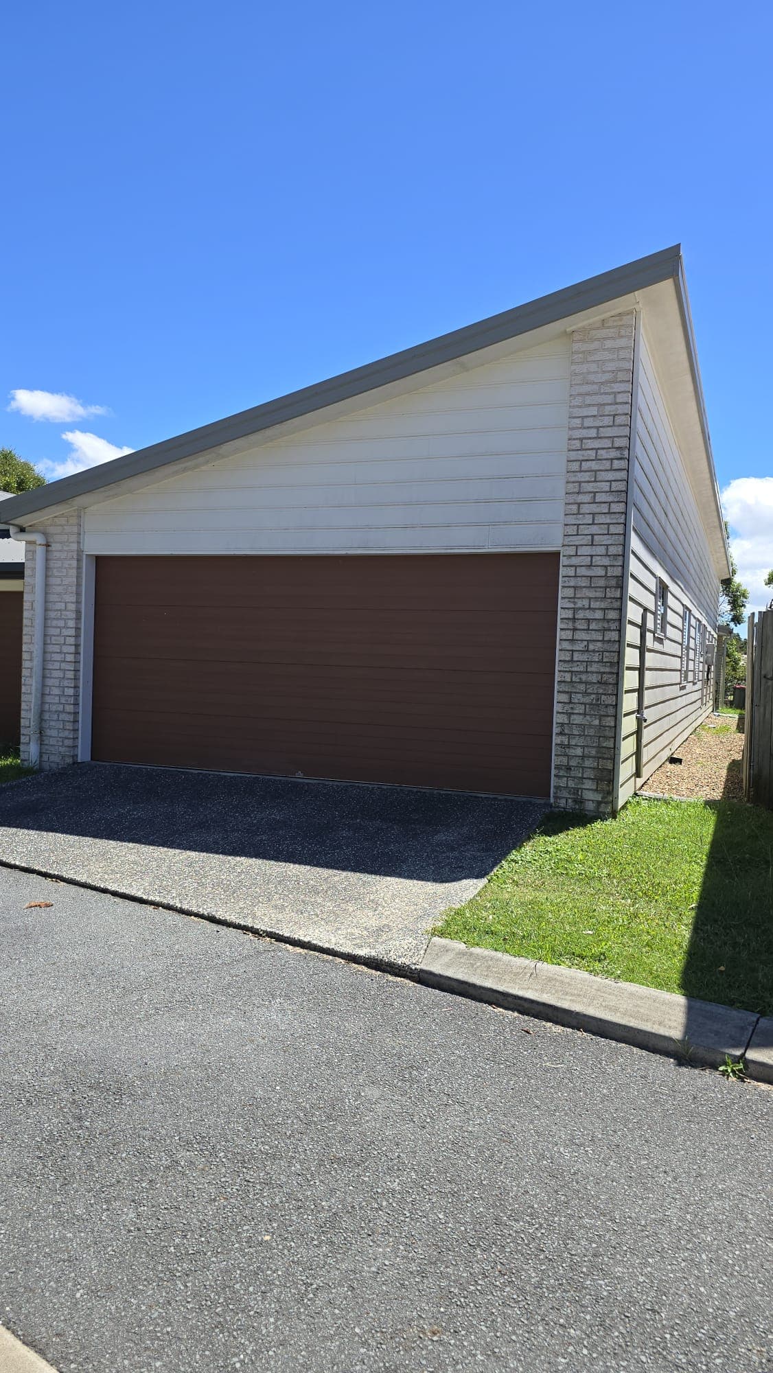 20 CARNARVON COURT, Pimpama - Image 1