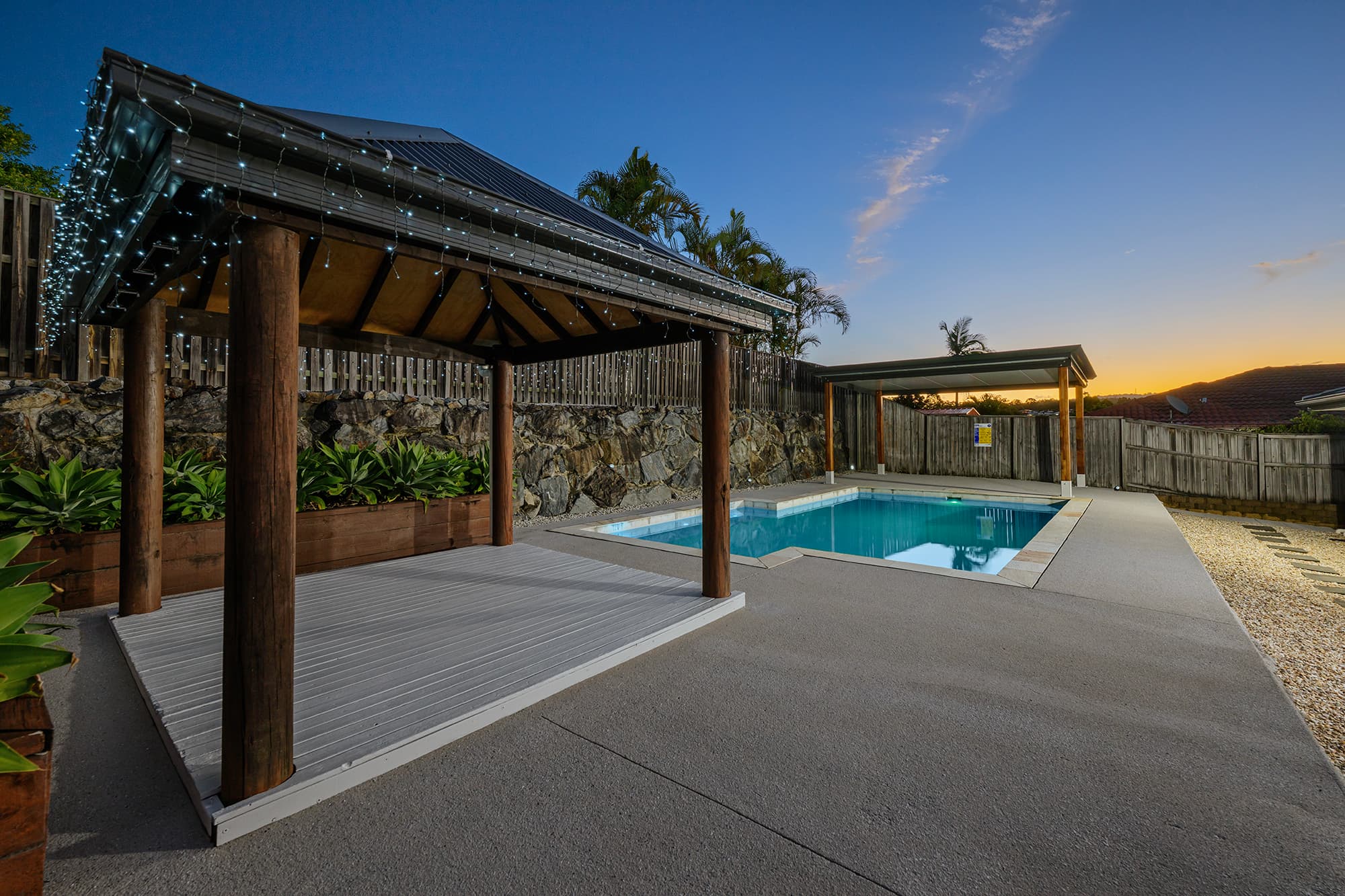 10 Govett Street, Pacific Pines — photo 1 of 5