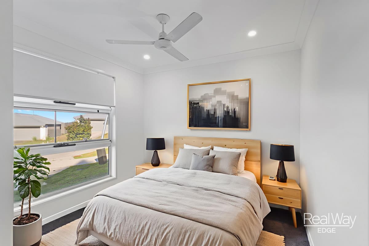 51 First Street, Holmview - Image 1