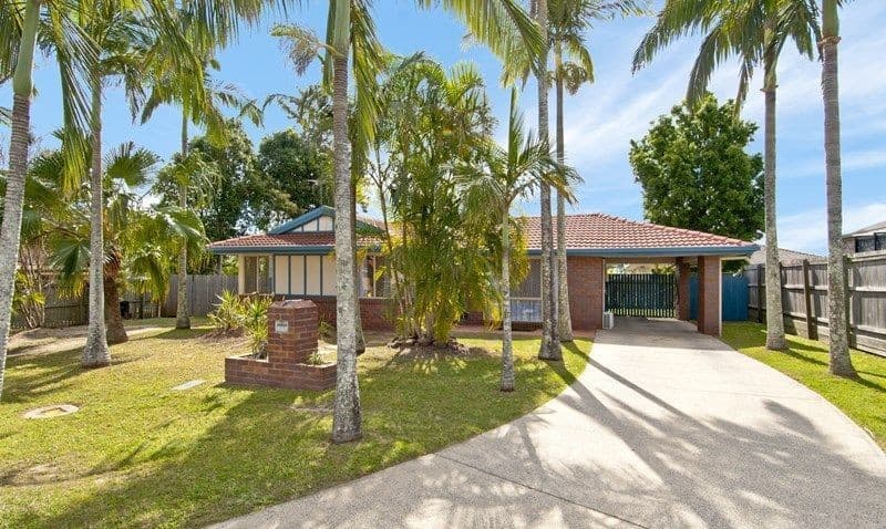 6 Tombildan Court, Marsden, Marsden — photo 1 of 5
