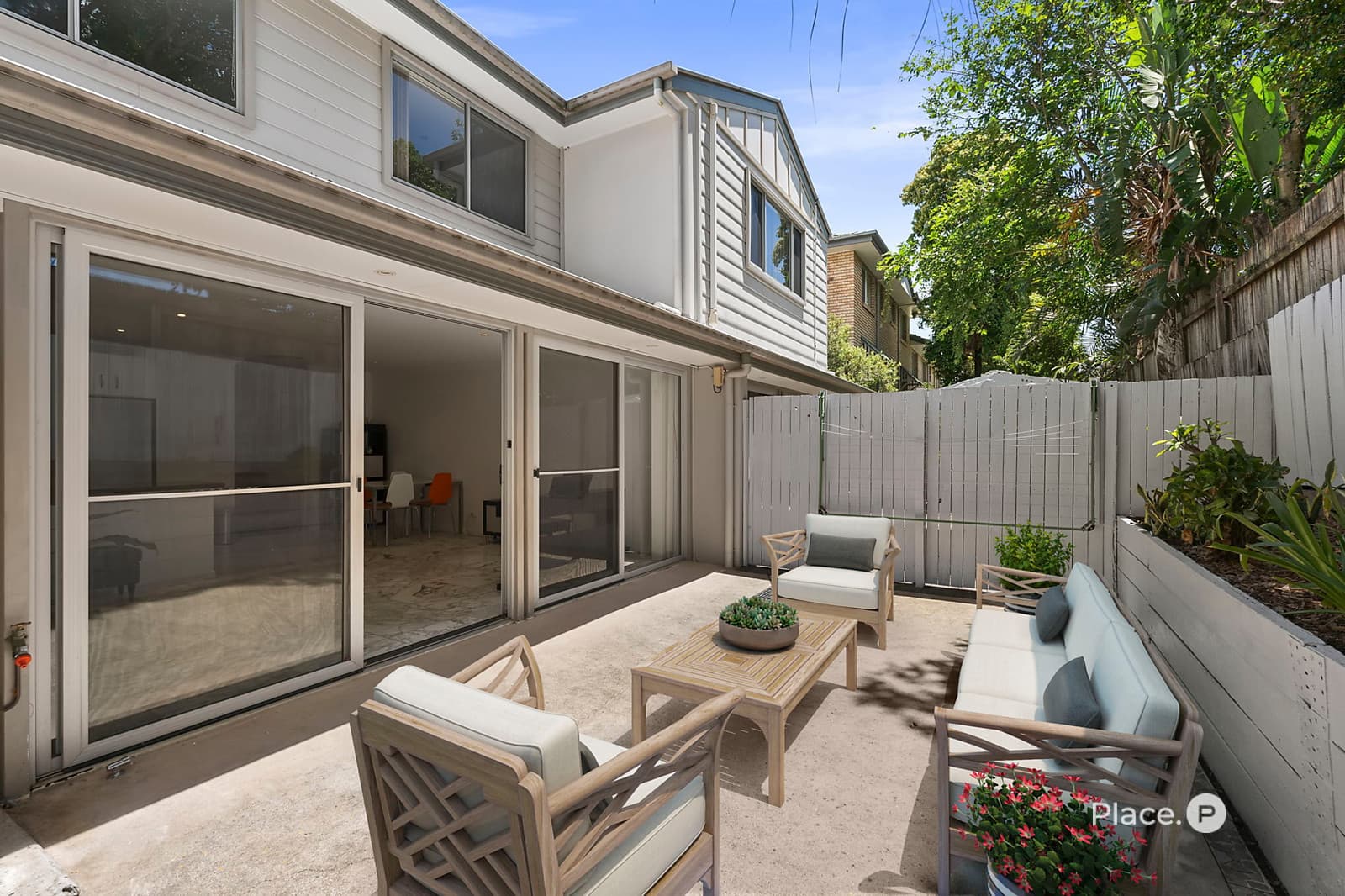 3/20 Nicklin Street, Coorparoo, Coorparoo — photo 1 of 5