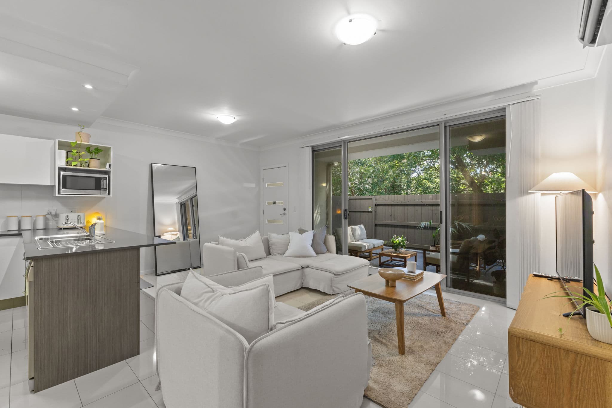 2/11 Cottenham Street, Fairfield, Fairfield — photo 1 of 5