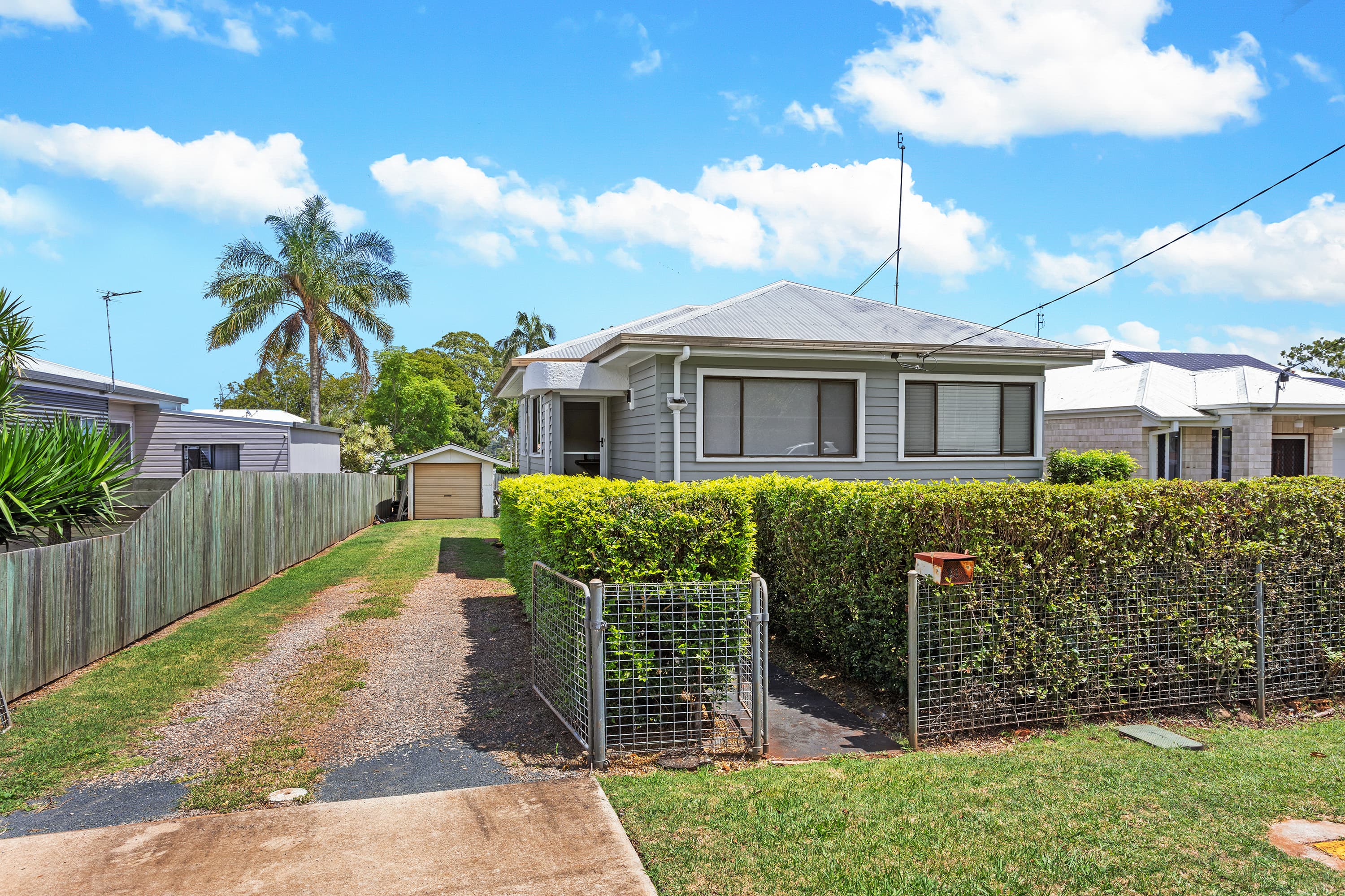 21 McIntyre Street, Centenary Heights, Centenary Heights — photo 1 of 5