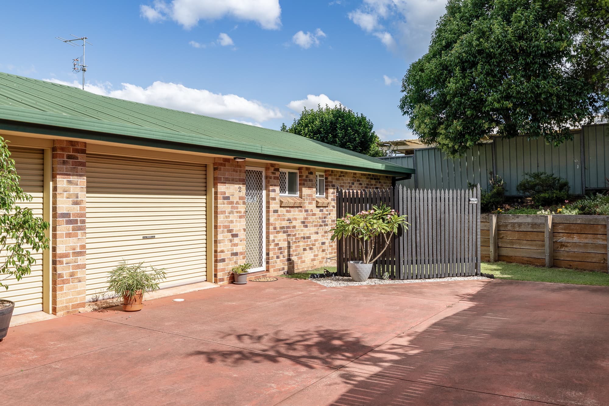 2/43 Horrocks Crescent, Kearneys Spring - Image 1