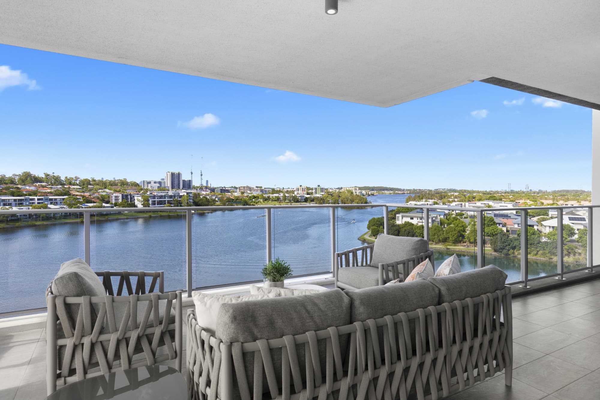 2603/397 Christine Avenue, Varsity Lakes - Image 1