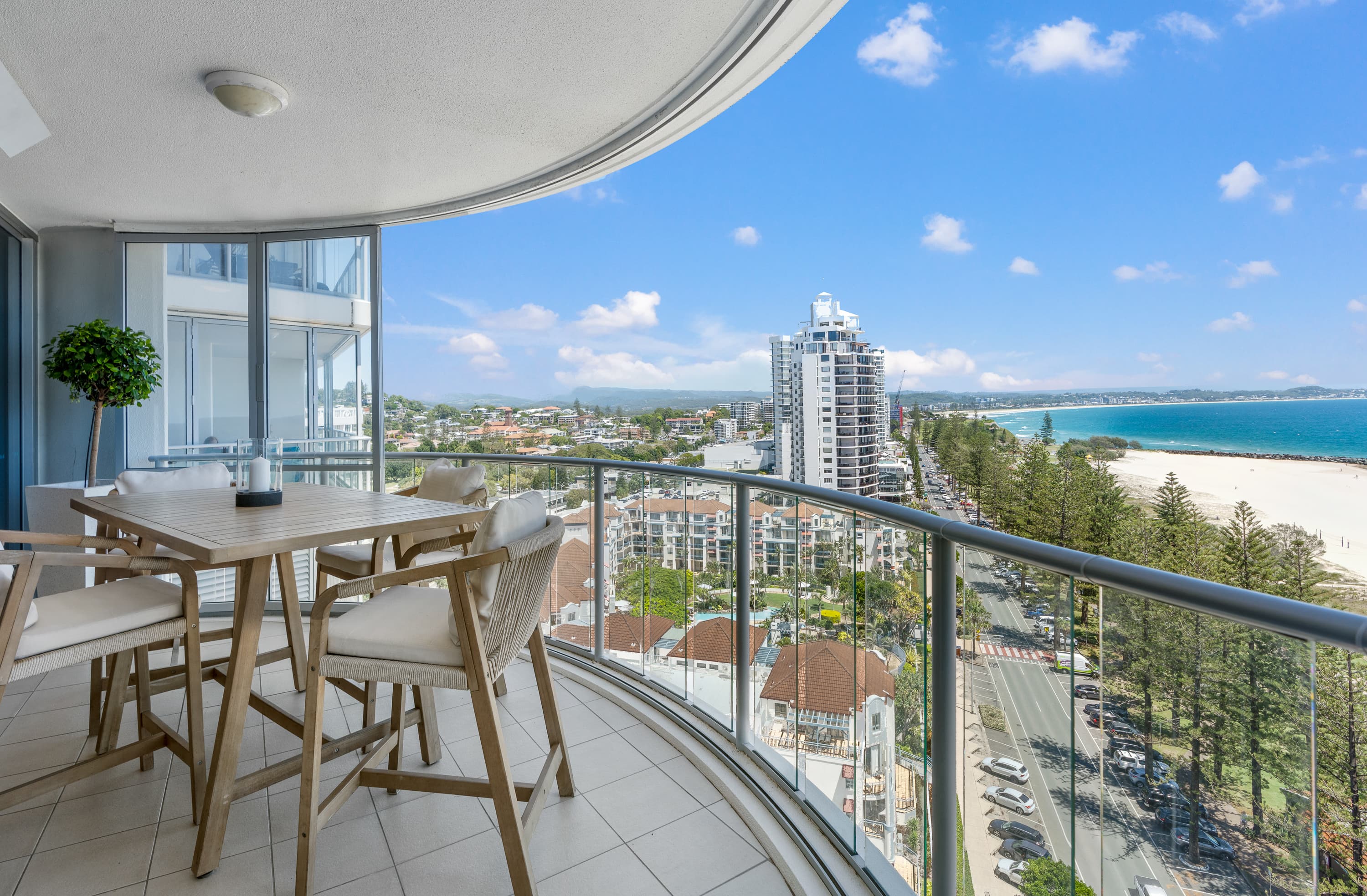 1403/110 Marine Parade, Coolangatta — photo 1 of 5
