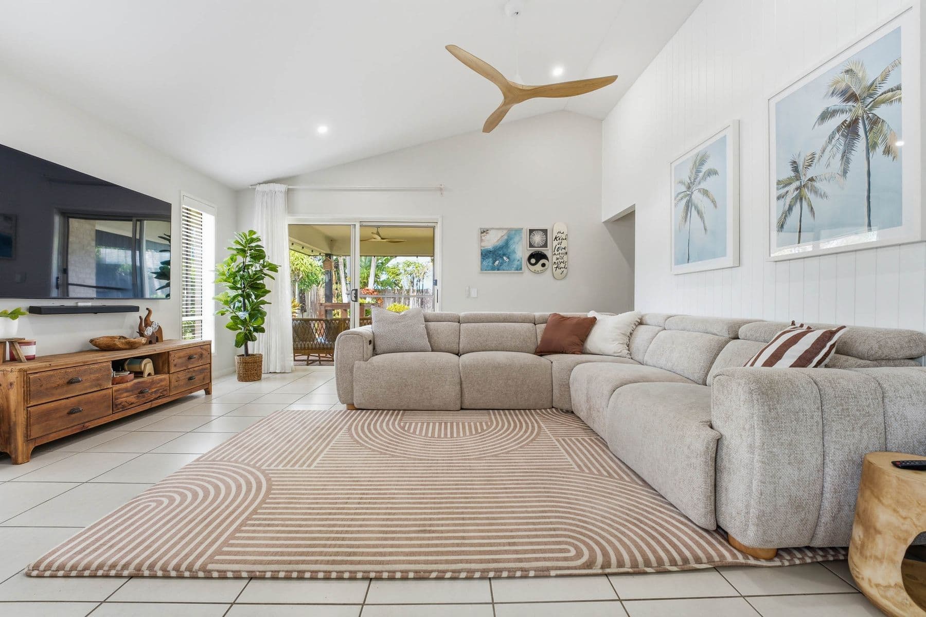 5 MACNAB STREET, Yarrabilba — photo 1 of 5