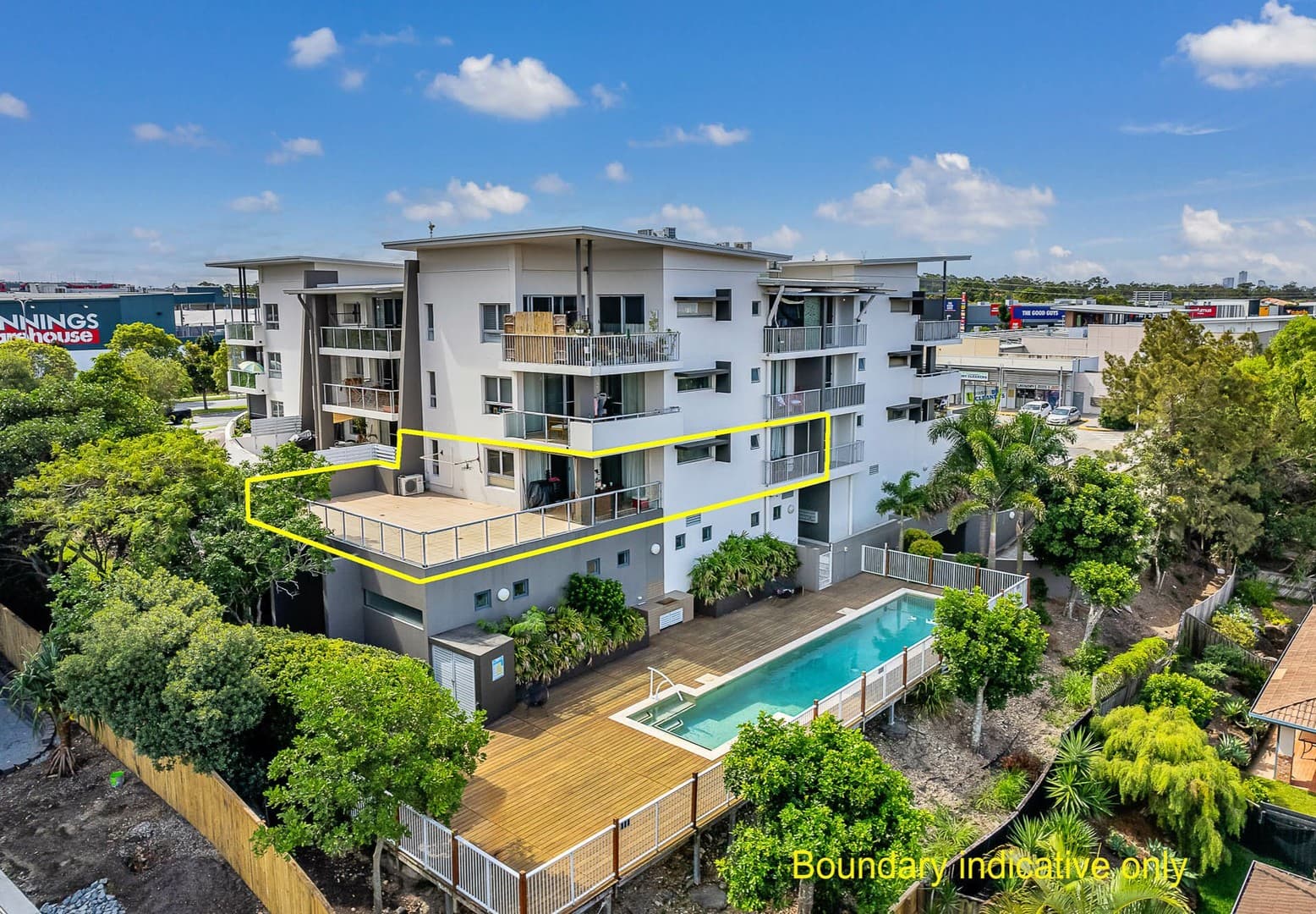 2/42 Scottsdale Drive, Robina - Image 1