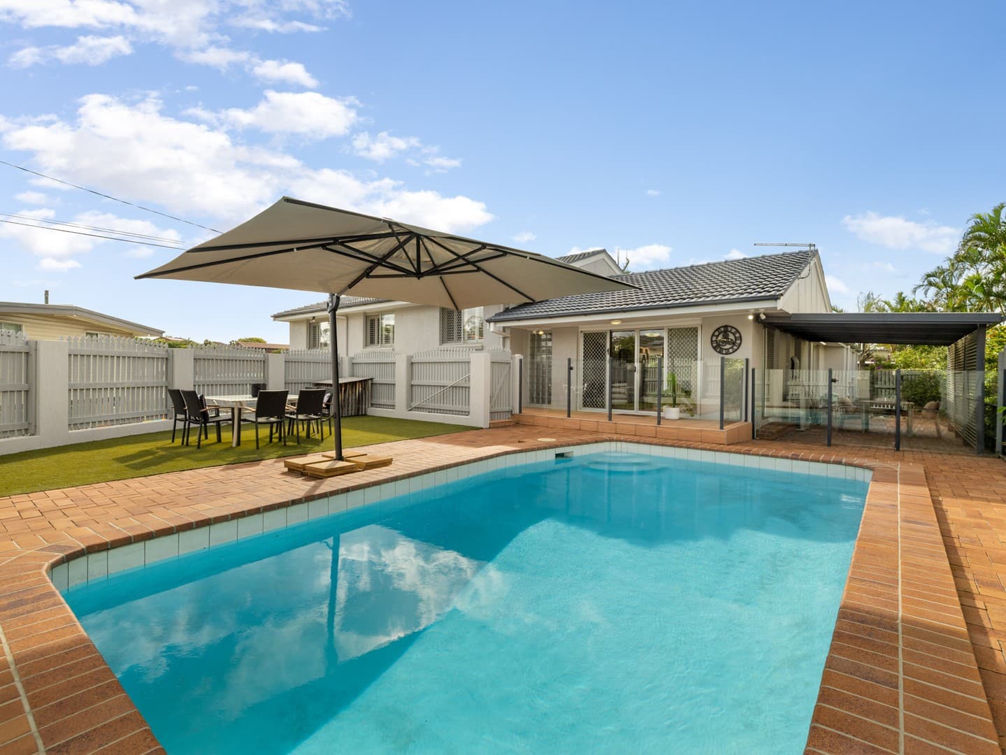 34 Chaplin Street, Stafford Heights, Stafford Heights — photo 1 of 5