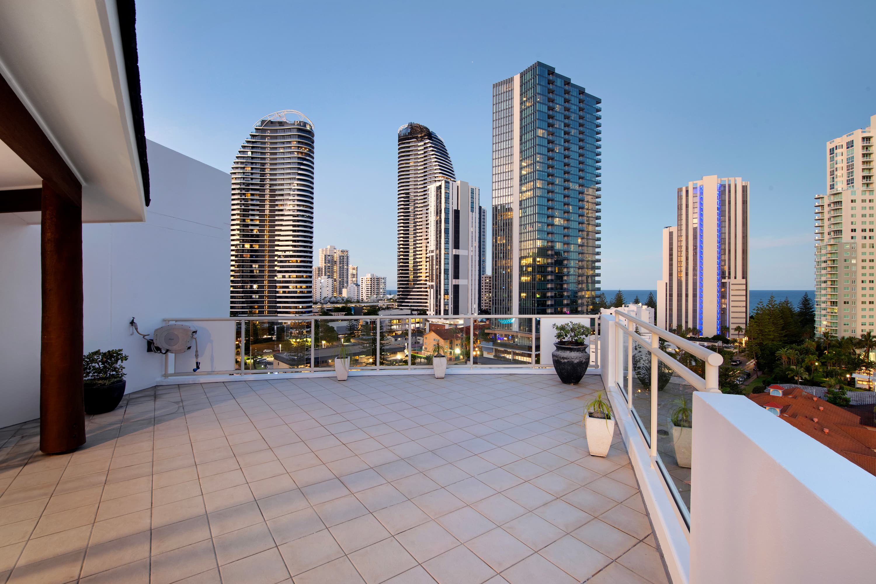 1208/42 Surf Parade, Broadbeach - Image 1