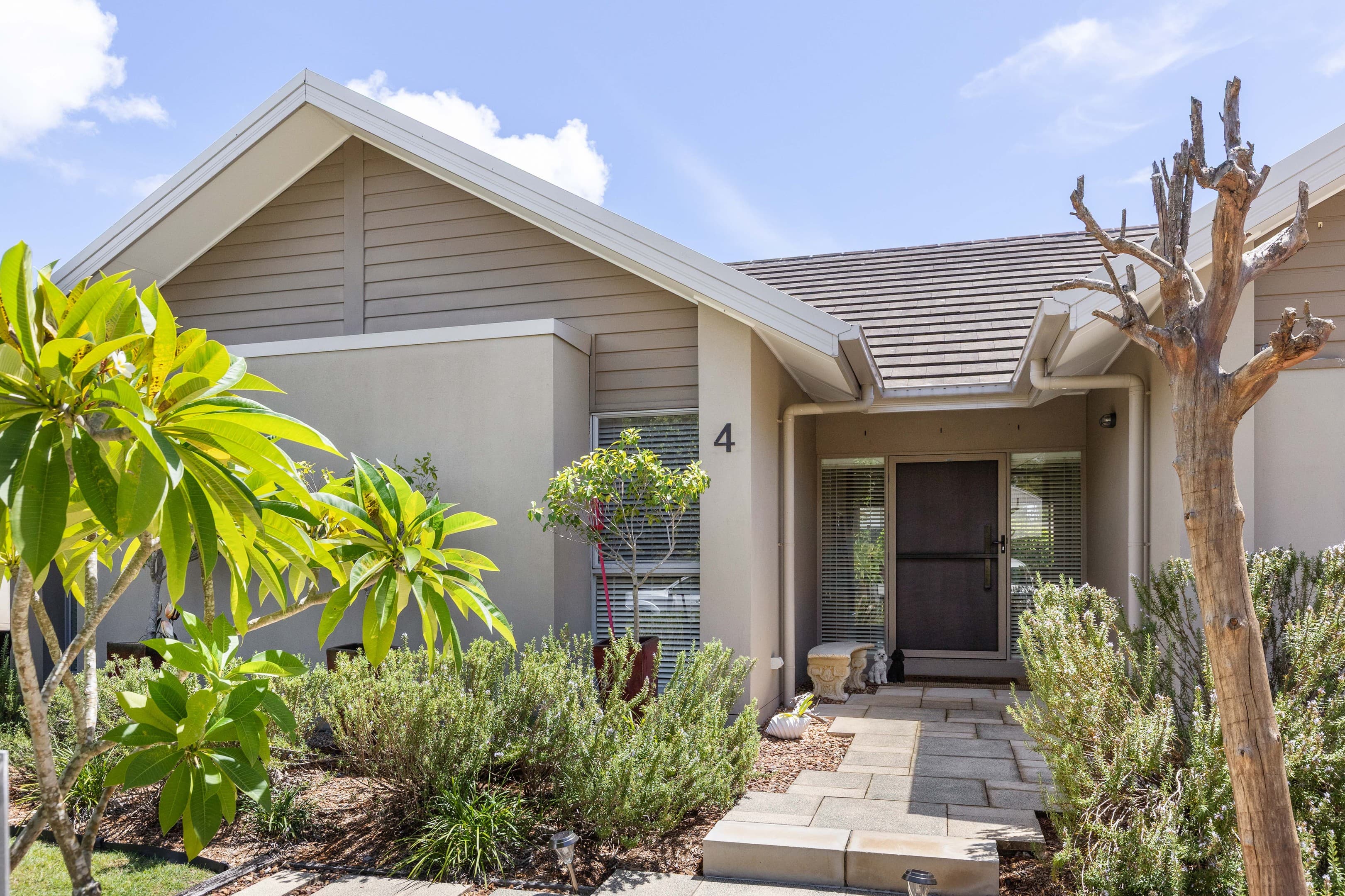 4 Franklin Street, Wakerley — photo 1 of 5