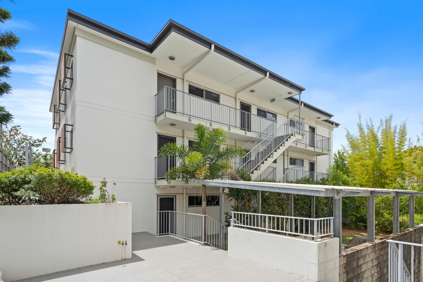 32/62 Waldheim Street, Annerley, Annerley — photo 1 of 5